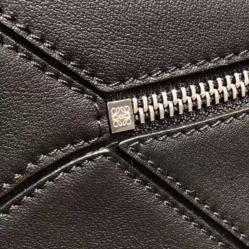 ロエベ　LOEWE　ショルダーバッグ　パズル 　 PUZZLE　サンド　SAND　4色 - 画像 9