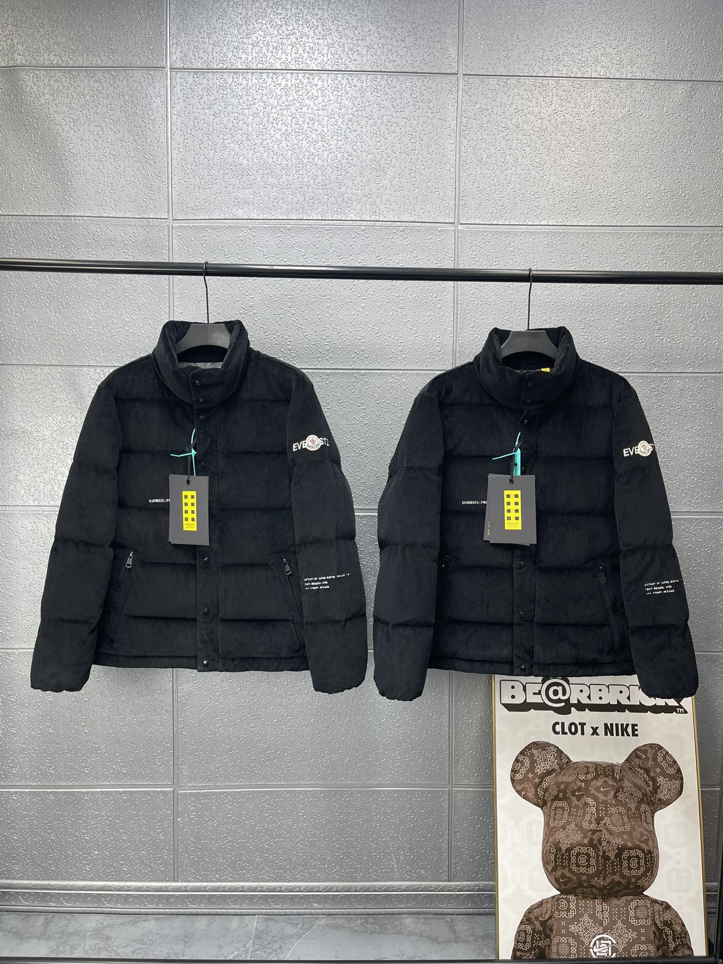 Monclerモンクル メンズ ニット ウール ファッション ブラック 1色入