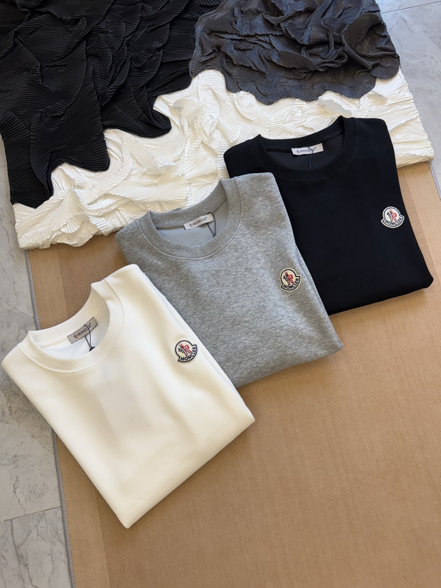 Monclerモンクレール 半袖スウェット 3色入 保温性抜群 秋冬新作 - 画像 6