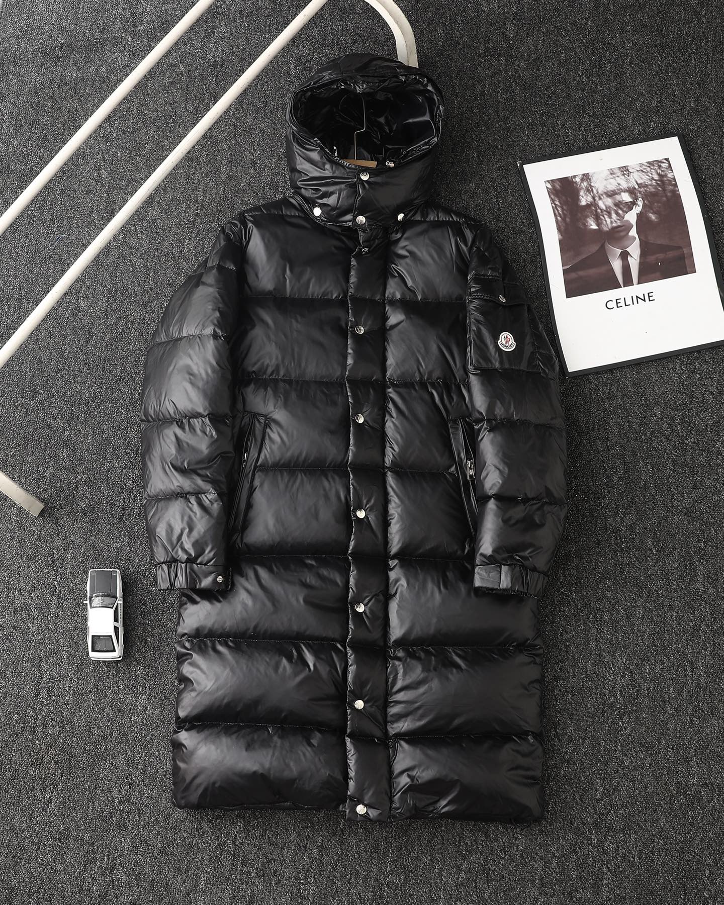 Monclerモンクレール メンズ ダウンジャケット 黒 2色展開 耐水性 長袖