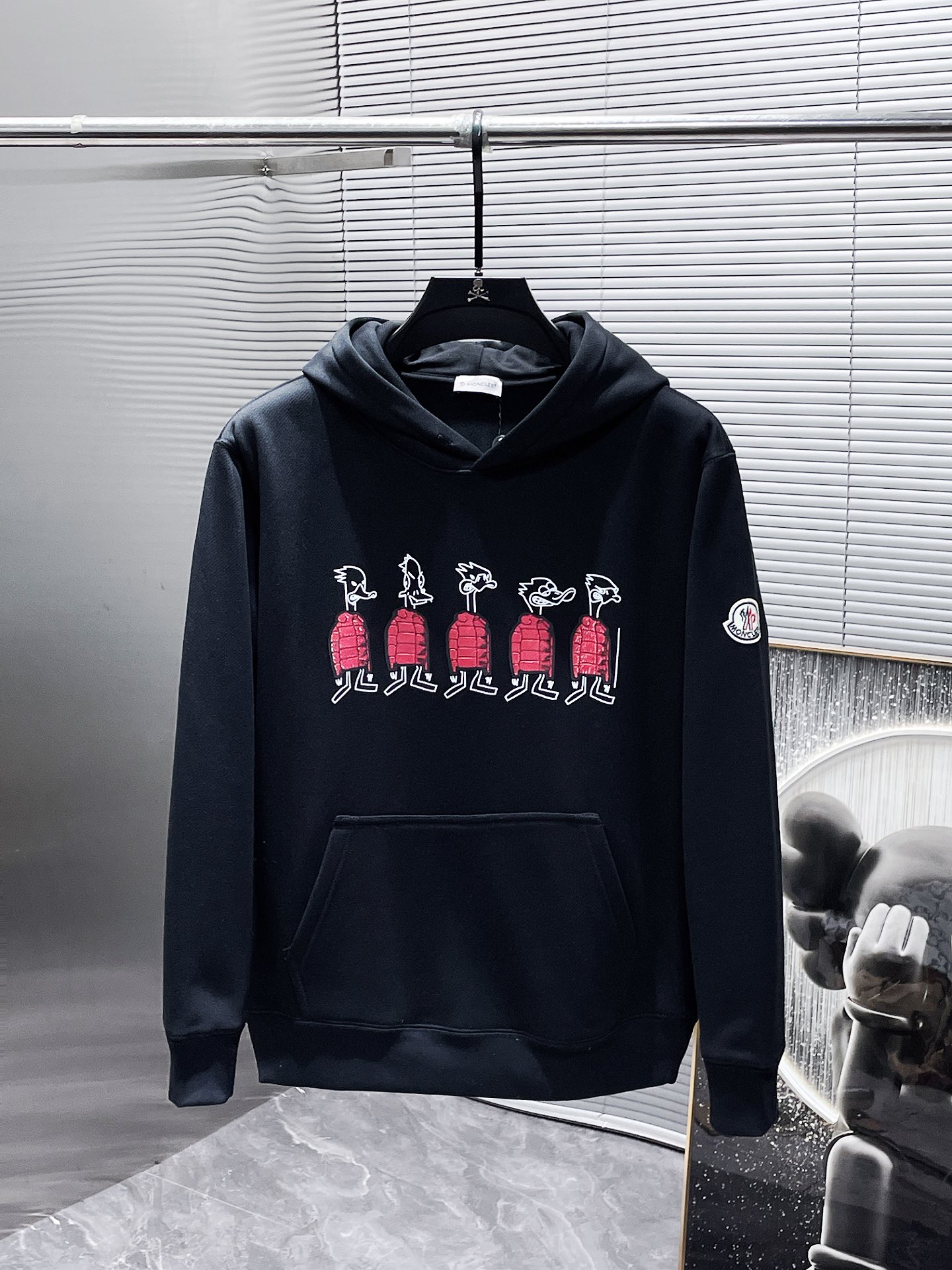 Monclerモンクレール ロゴプリント フード付きスウェットシャツ 2色入 - 画像 2