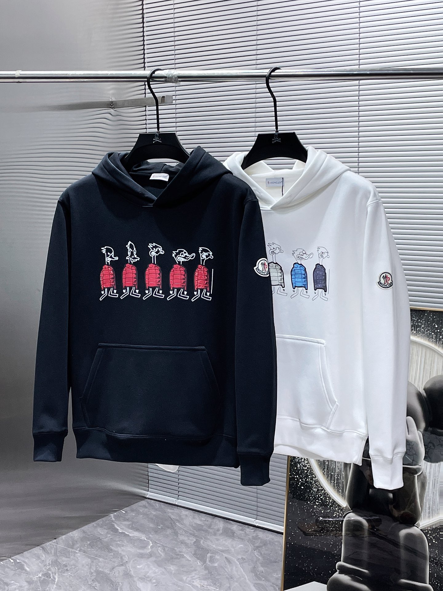 Monclerモンクレール ロゴプリント フード付きスウェットシャツ 2色入 - 画像 8