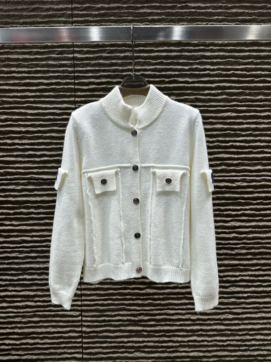 シャネル レディースニット 2色展開 ファッションカーディガン 保温性抜群 - 画像 5
