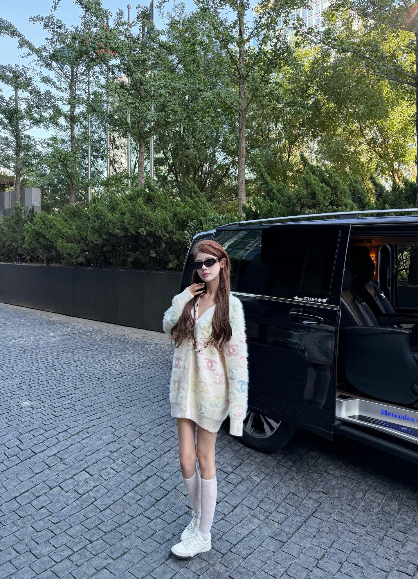 シャネル風 ピカピカカーデ 3色入 女性用 おしゃれなニットカーディガン - 画像 7