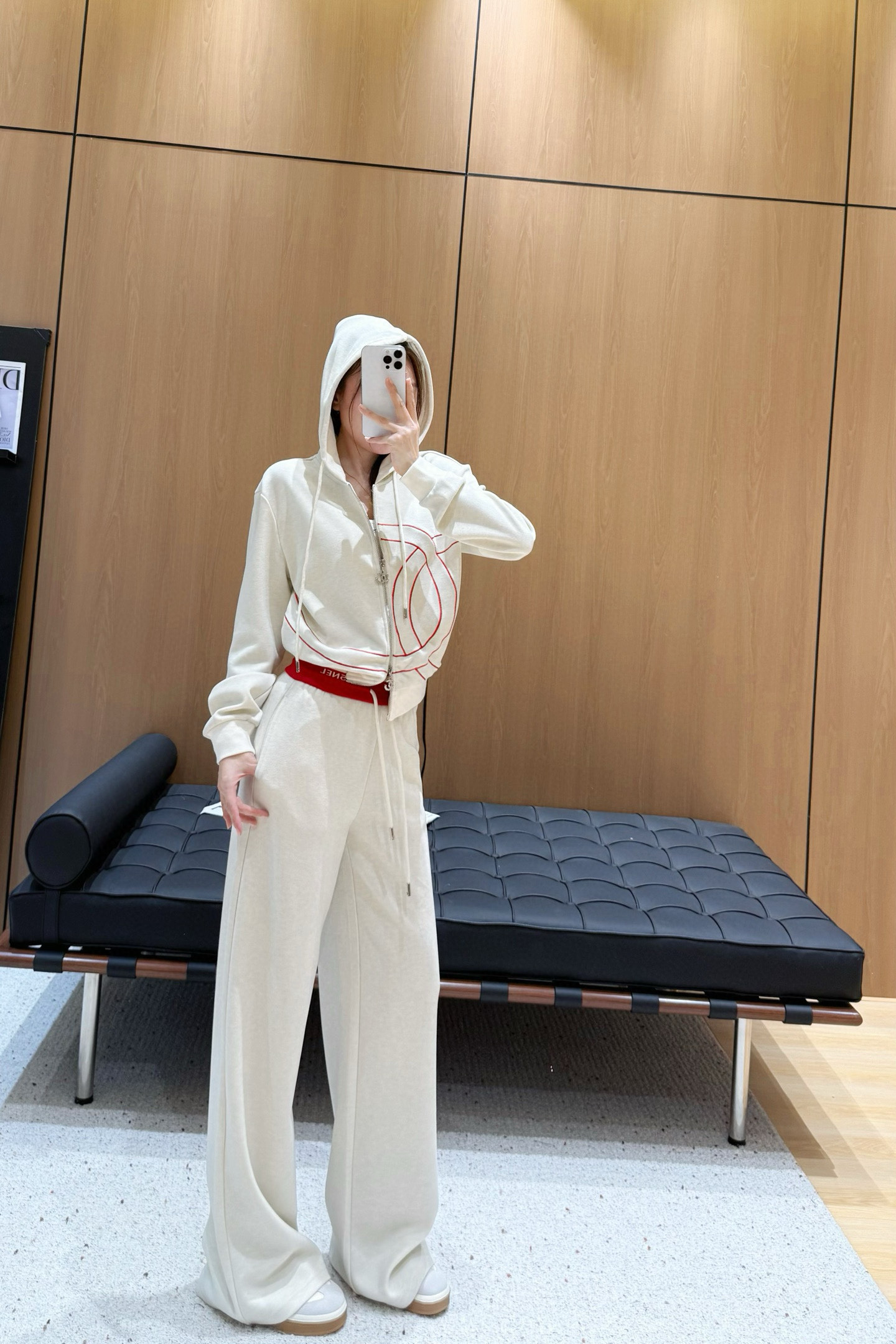 シャネル レディース セットアップ パーカー パンツ 2点セット ホワイト 3色選択可