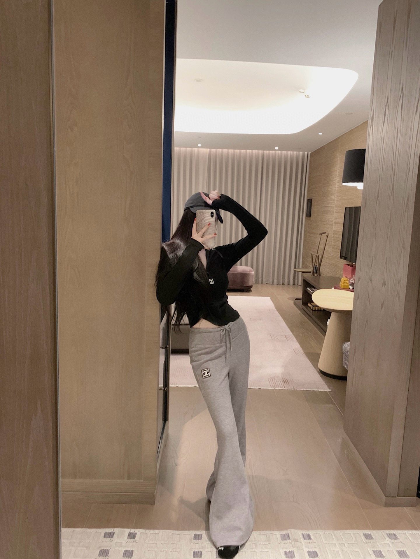 香奈儿 フリースパンツ レディース 2色 9分丈 赤いハートロゴ付き - 画像 5