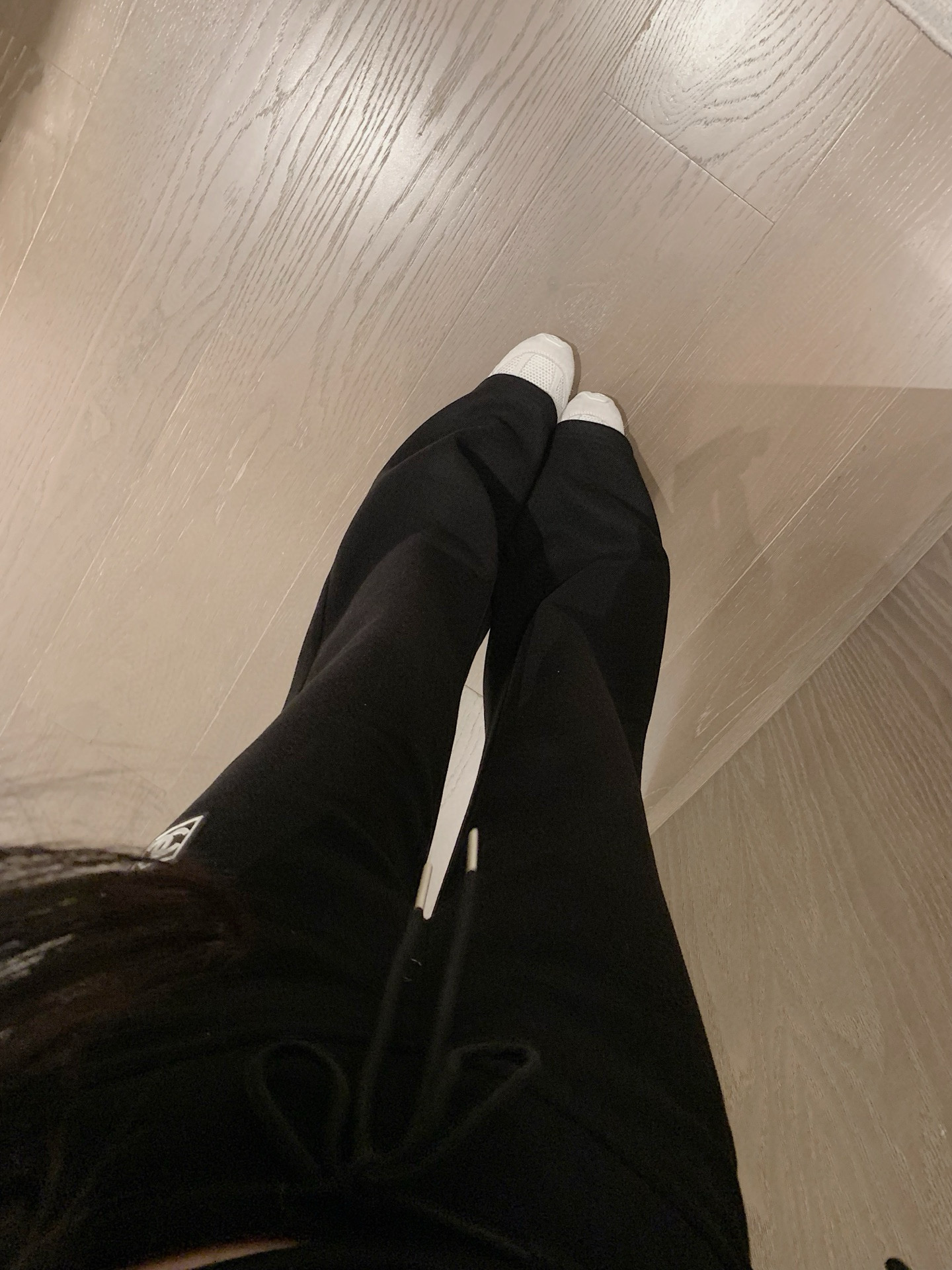 香奈儿 黒 フレアパンツ 2色入 トレーナー風 スリムフィット 舒適 インナーパンツ 春夏 新作 - 画像 2