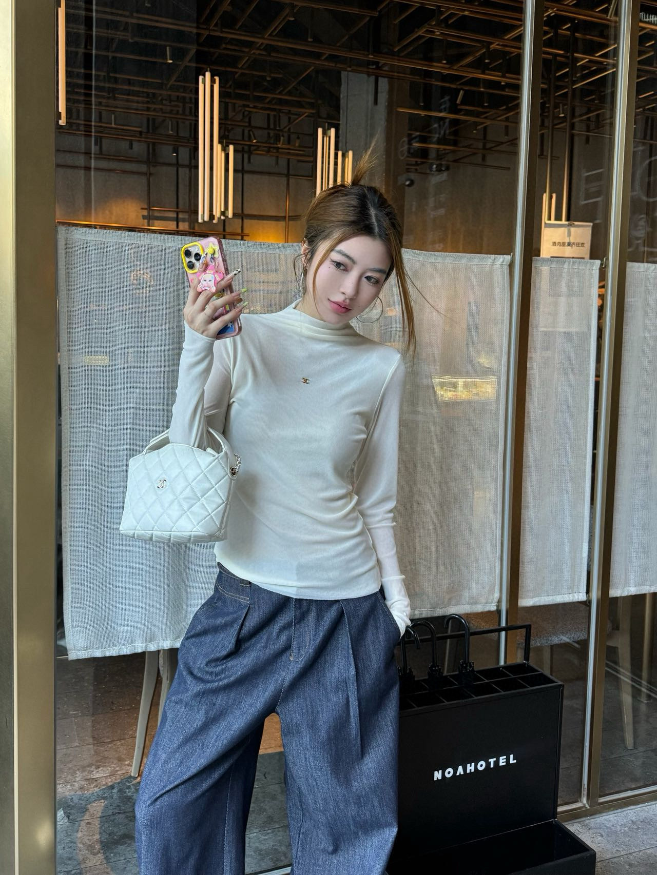 香奈儿 レディース タートルネック ワンピース ホワイト 4色入 - 画像 2