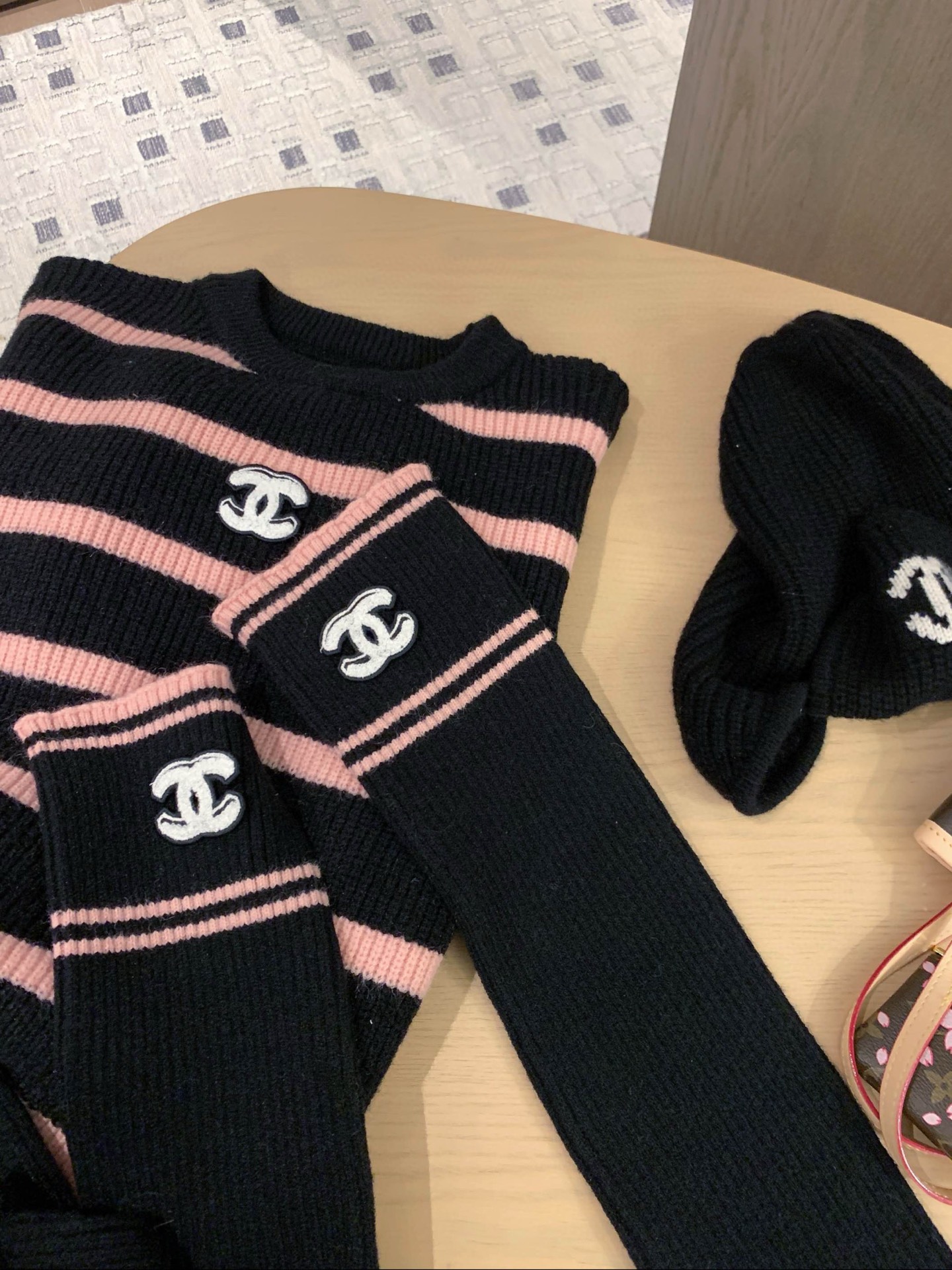 香奈儿 ニットセーター ブラックピンク 2色展開 - 画像 8