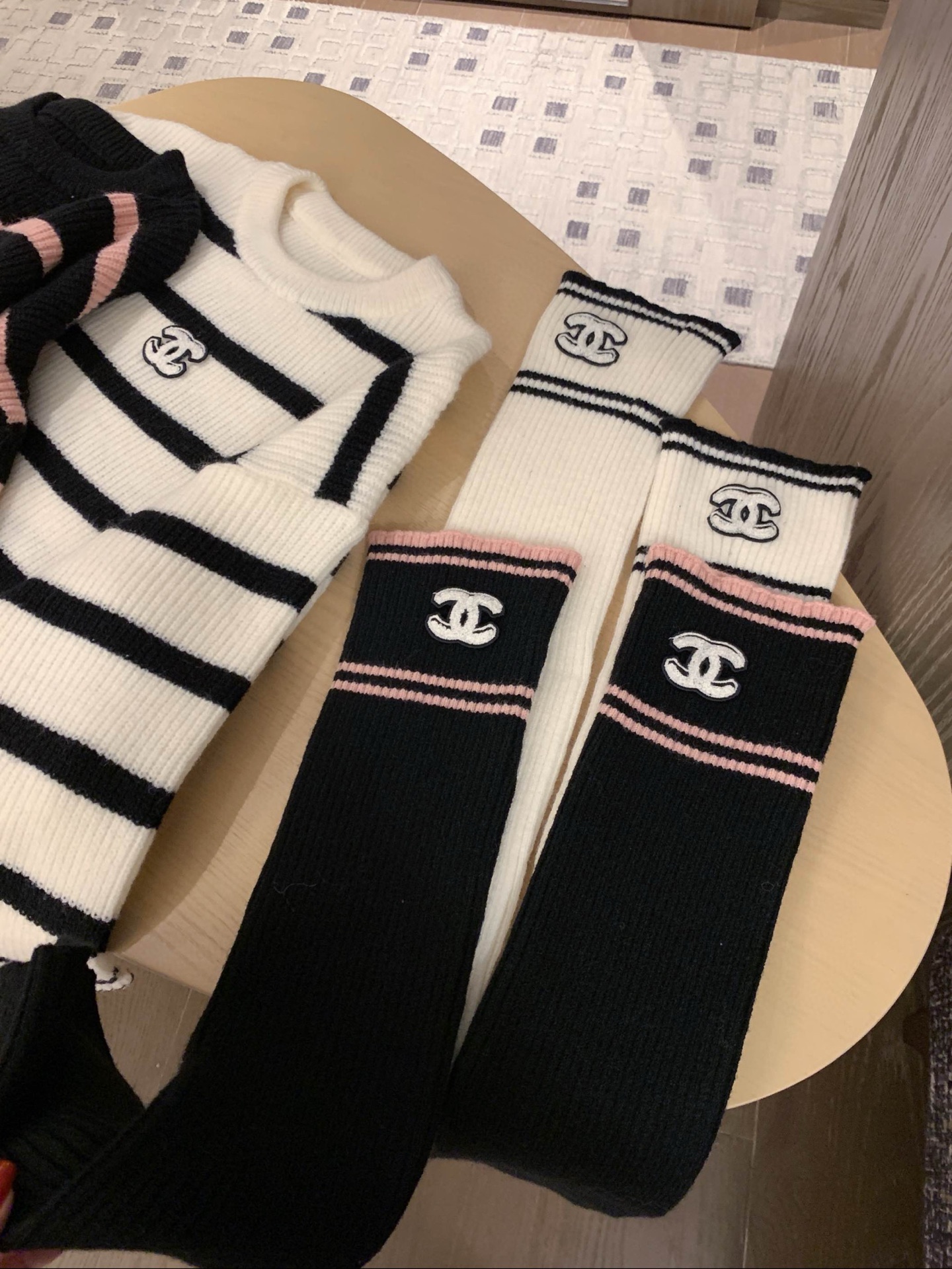 香奈儿 ニットセット 2色 ファッションアイテム 3点セット - 画像 9