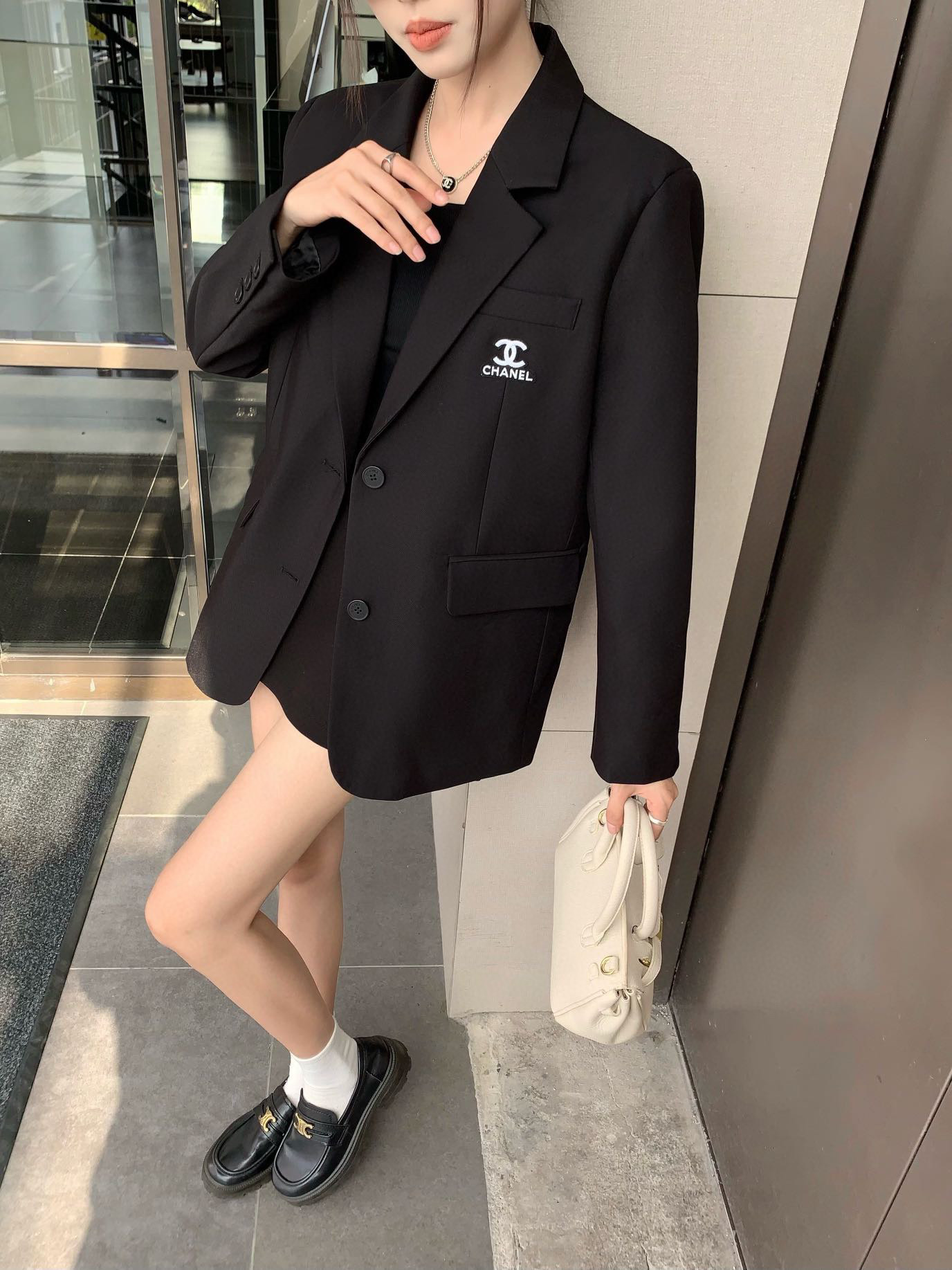 エレガントな CHANEL レディース ジャケット ブラック 1色入 通勤 ファッション ブレザー 30代 40代 50代