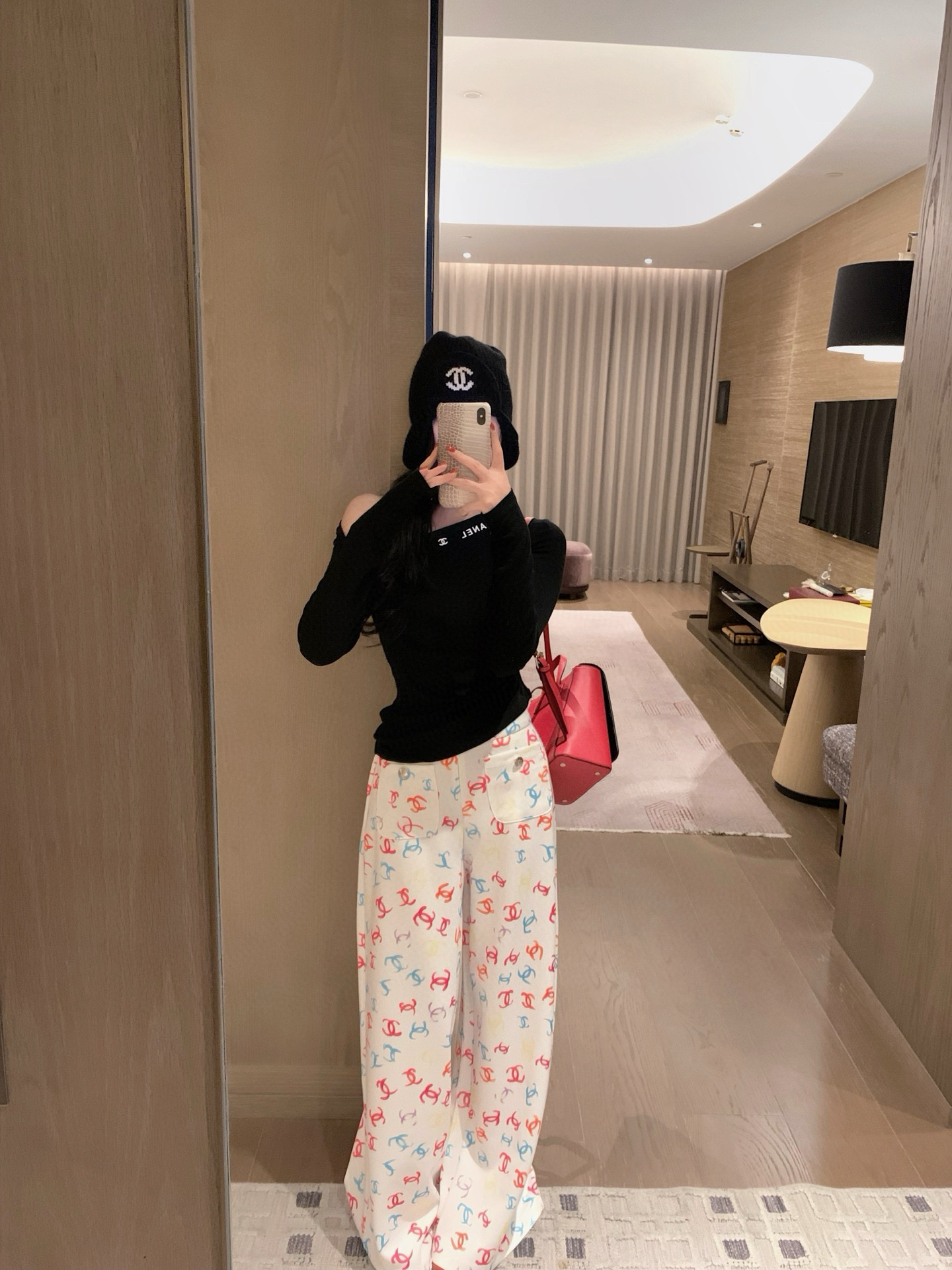 香奈儿 ワンポイント柄 パンツ 2色入 おしゃれなカジュアルパンツ - 画像 3