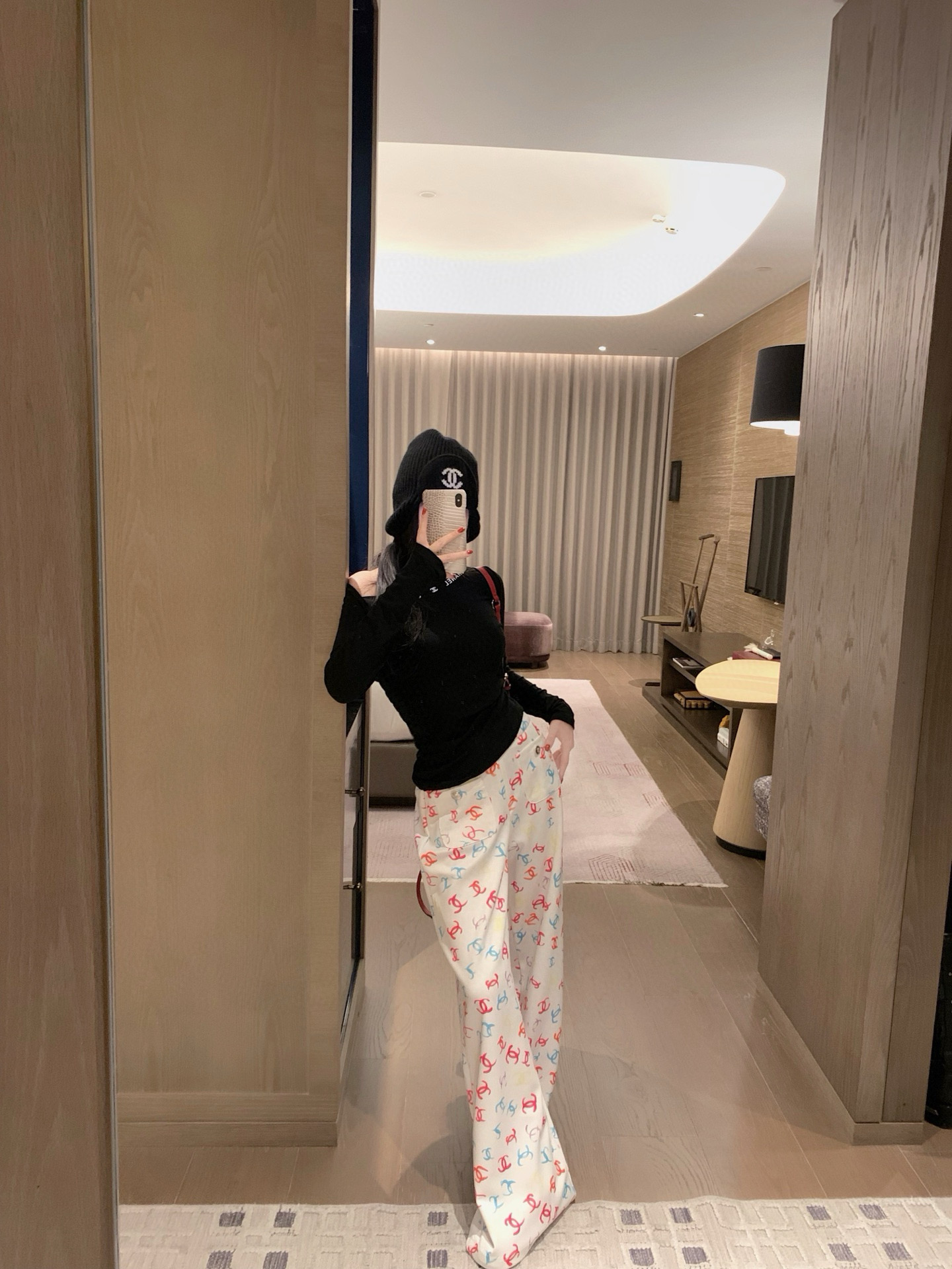 香奈儿 ワンポイント柄 パンツ 2色入 おしゃれなカジュアルパンツ - 画像 5