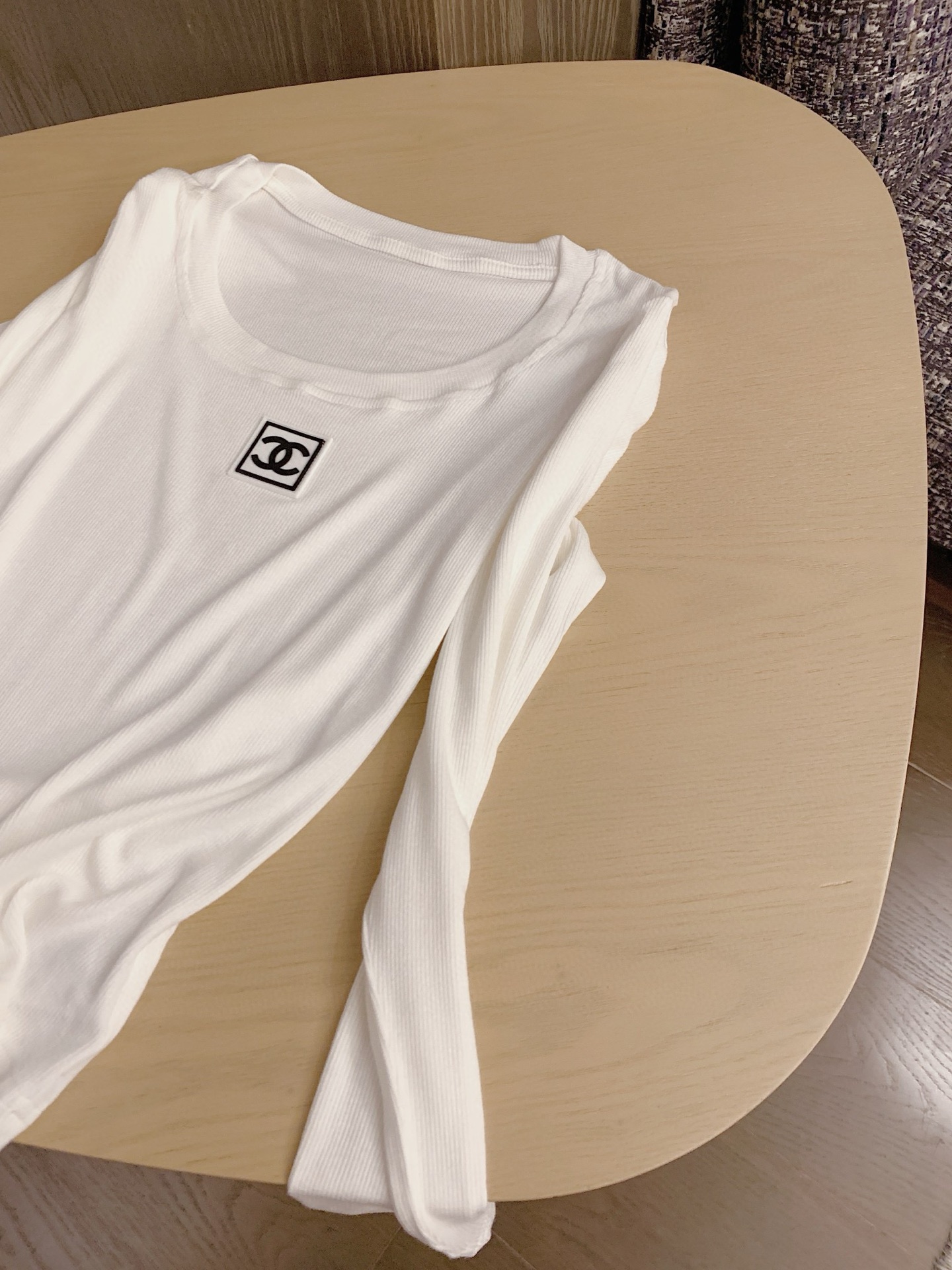 香奈儿 レディース ロングスリーブTシャツ 2色入 毎日着れるシンプルデザイン - 画像 7