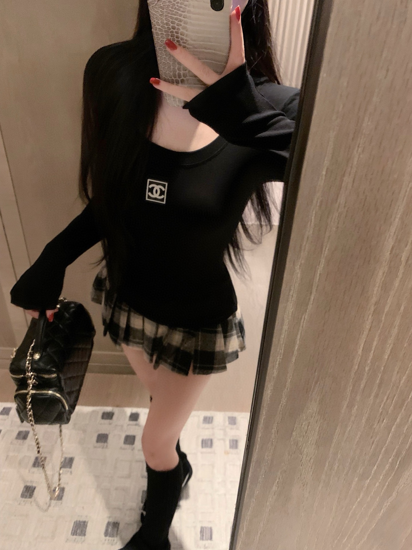 香奈儿 リブニット 半袖 黒・白 2色入 - 画像 3