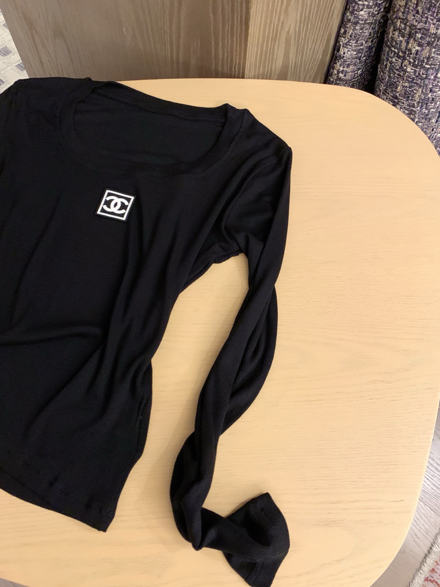 香奈儿 リブニット 半袖 黒・白 2色入 - 画像 7