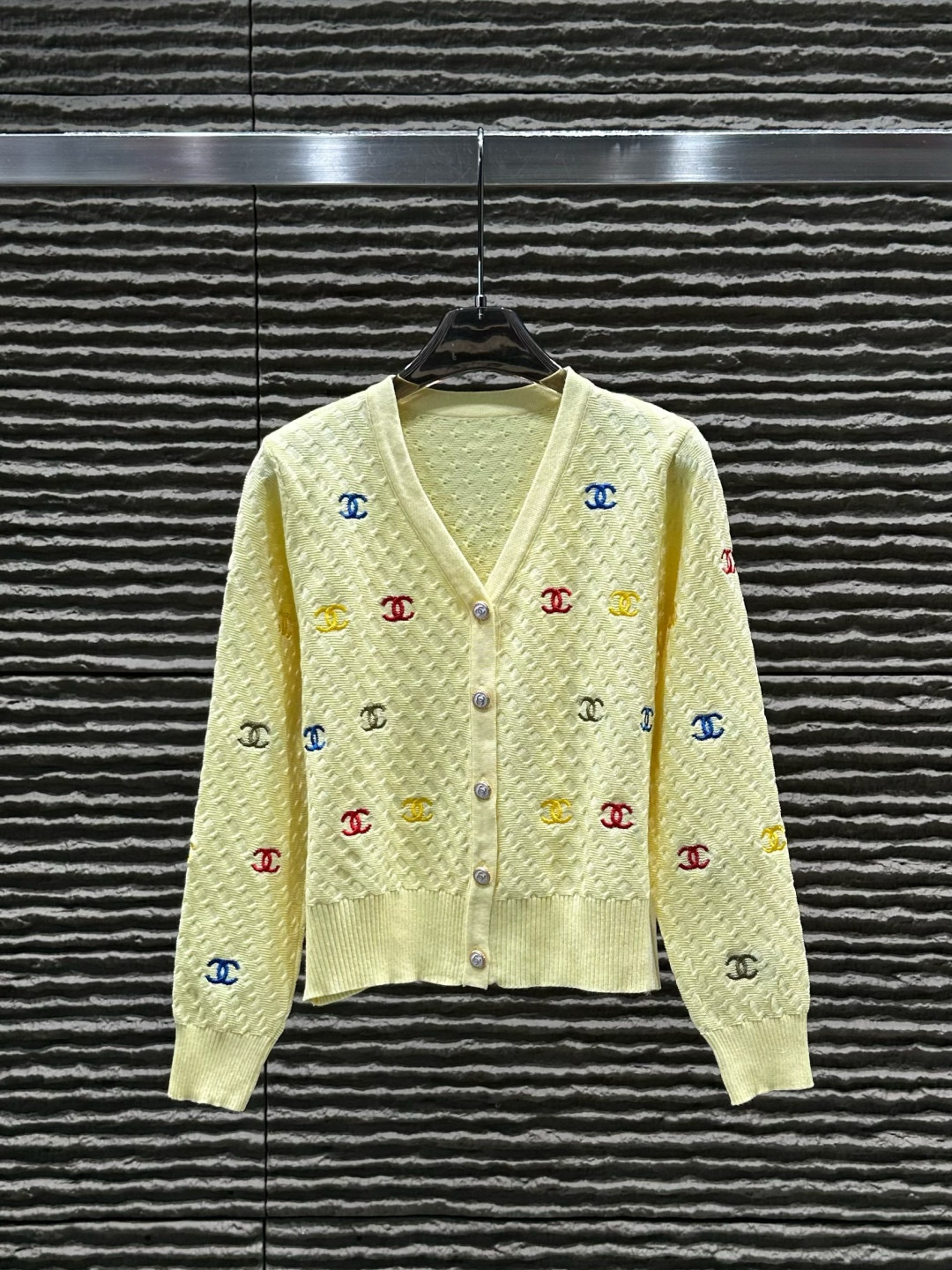 シャネル レディース ニットカーディガン 3色 全2色入 おしゃれな秋のトレンドアイテム - 画像 5