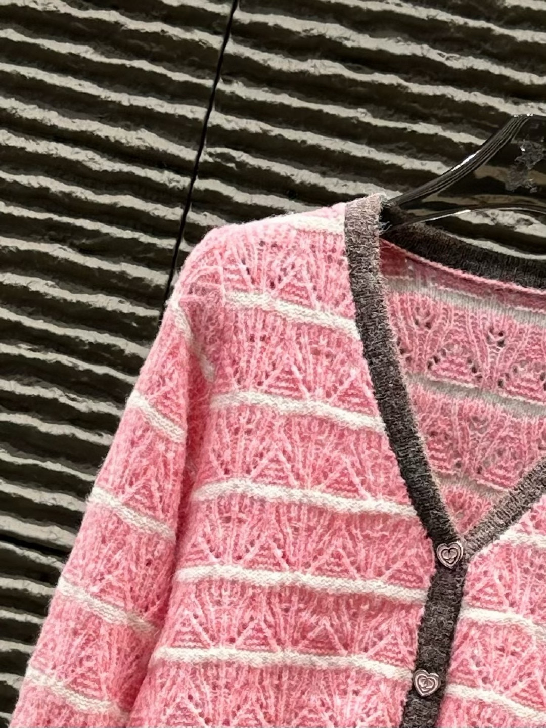 シャネル レディースカーディガン ピンク 3色入 高級ニット 通勤 ファッションアイテム - 画像 3