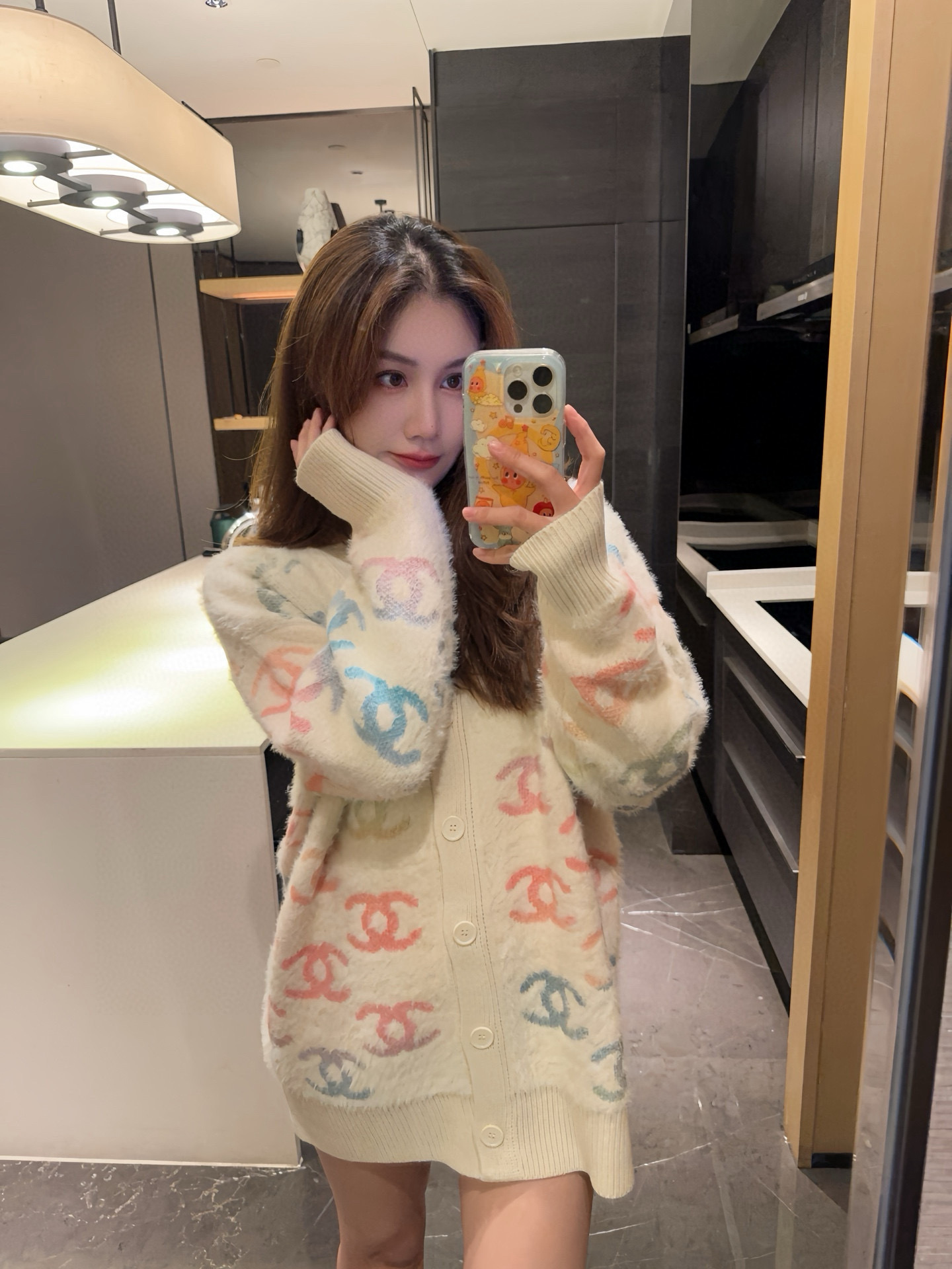 香奈儿 ファー風カーディガン ピンクブルー柄 4色入