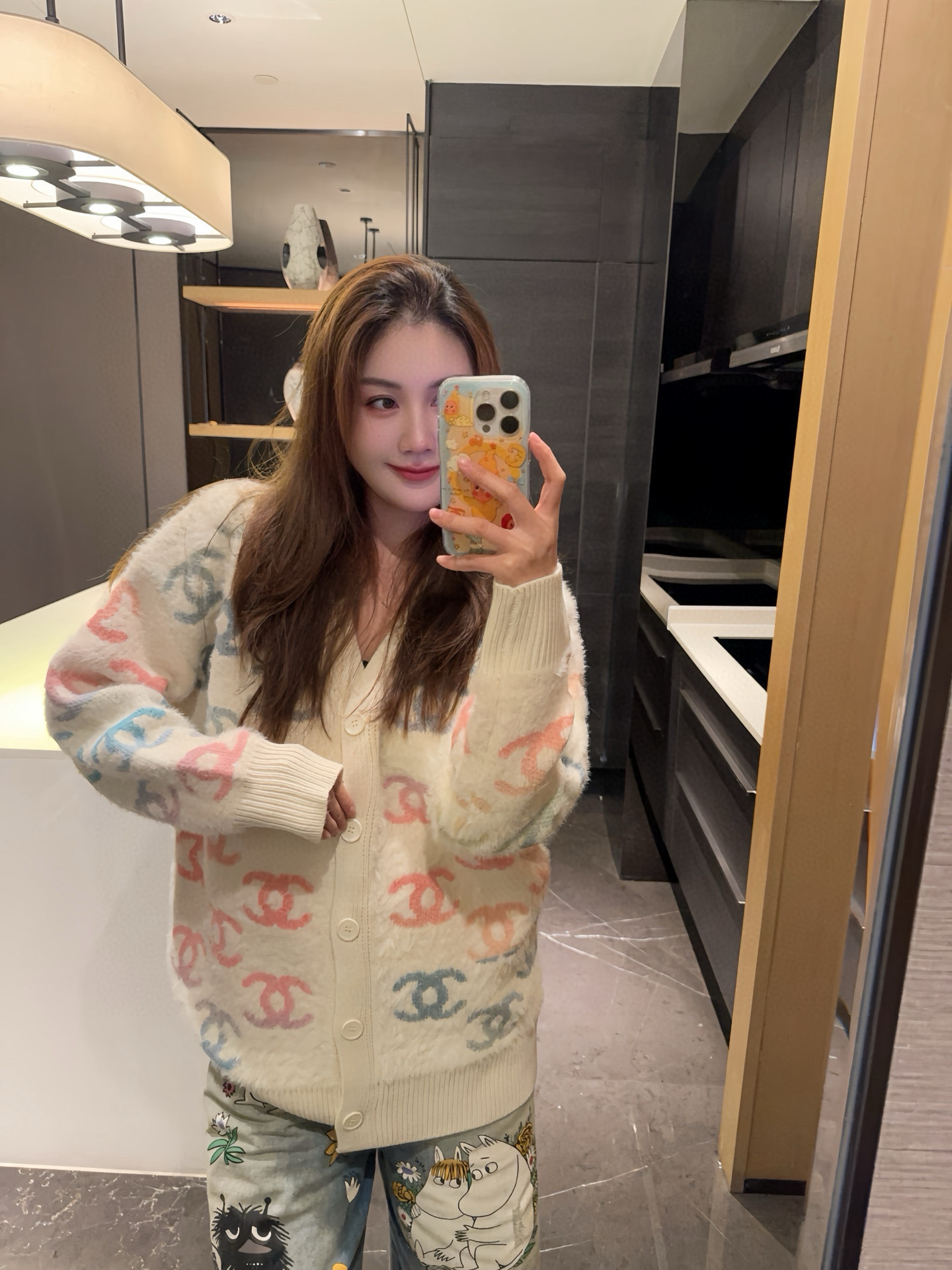 香奈儿 ファー風カーディガン ピンクブルー柄 4色入 - 画像 9