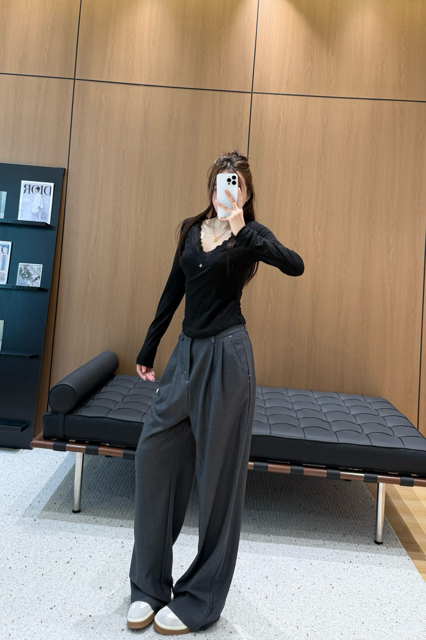 香奈儿 レースアップ ブラウス 黒 1色 - 画像 5