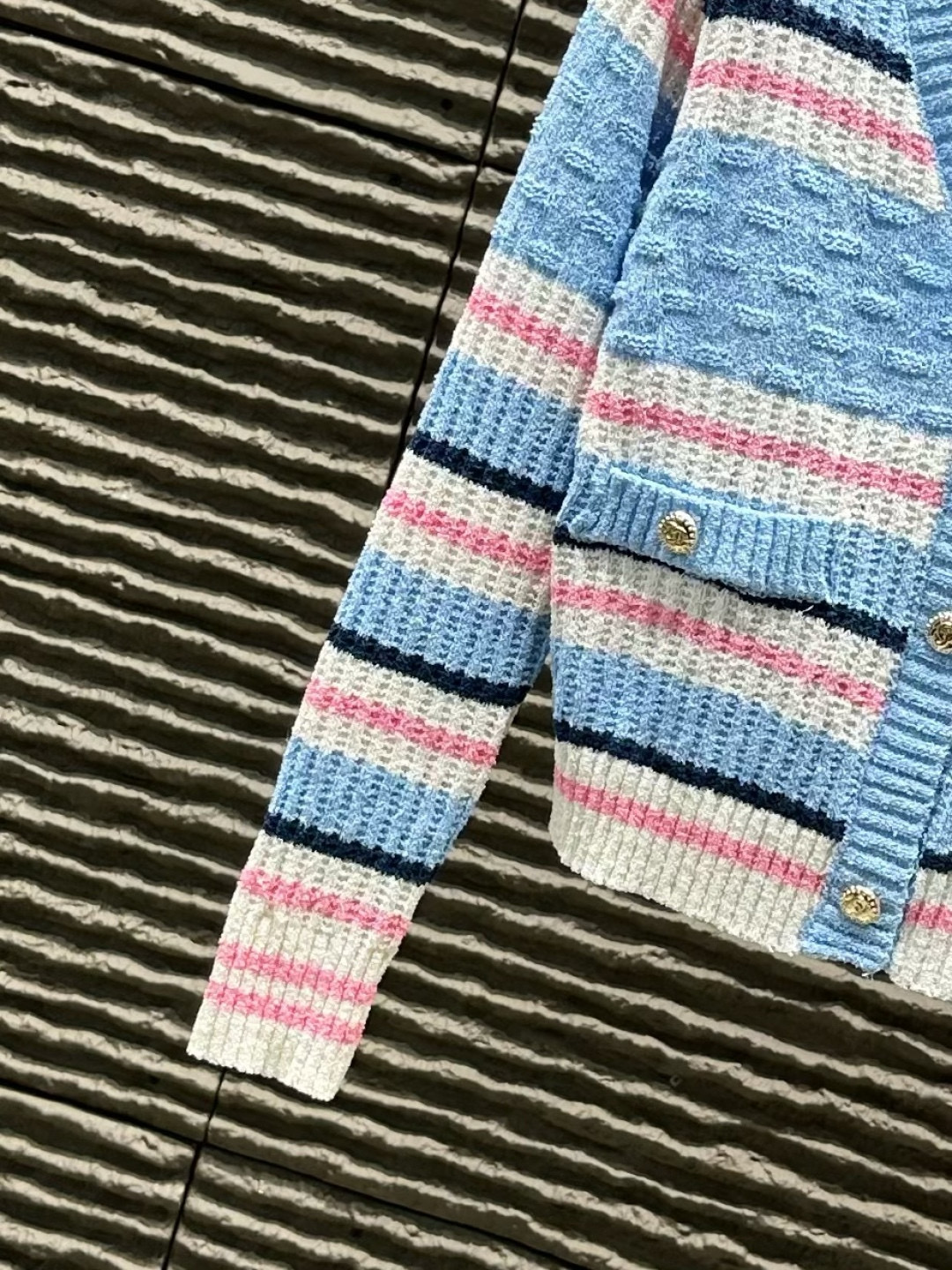 シャネル レディース ニットセーター バンドカラーストライプ 2色選べる - 画像 3
