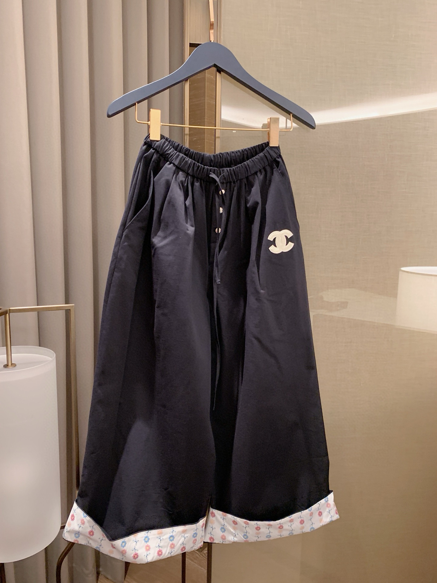 Chanel レディース ファッションパンツ ブラック 2色展開 - 画像 6