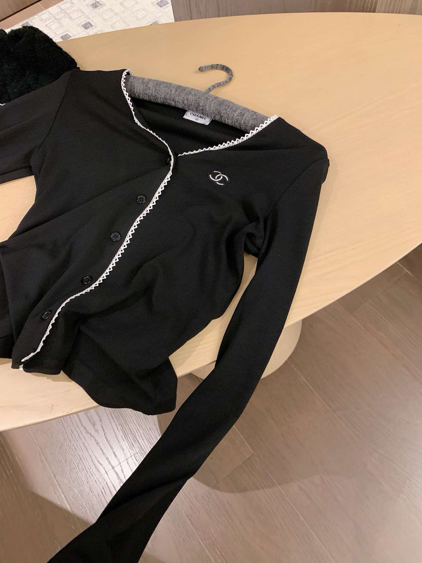 chanel レディース カーディガン 3色 ファッション ブランド おしゃれ スタイリッシュ - 画像 8