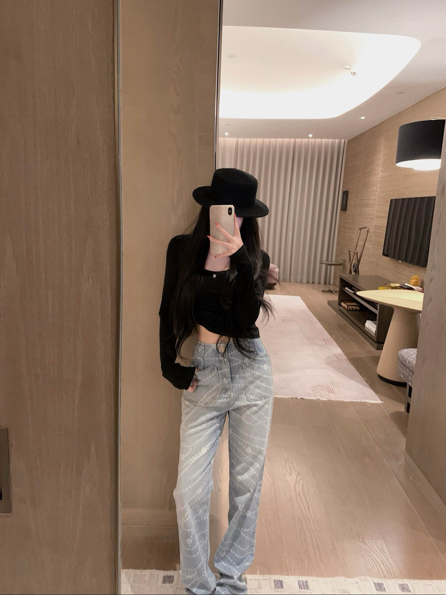 香奈儿 レースバック ブラウス 黒 1色入 - 画像 4