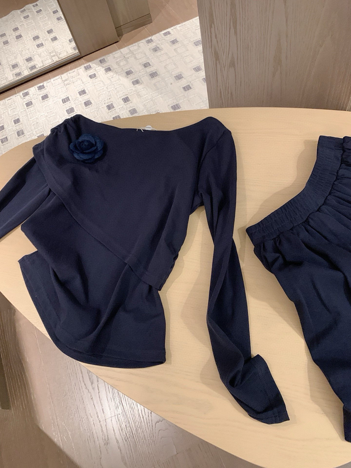 chanel風 ロングスリーブワンピース 2色展開 おしゃれなデザイン - 画像 8
