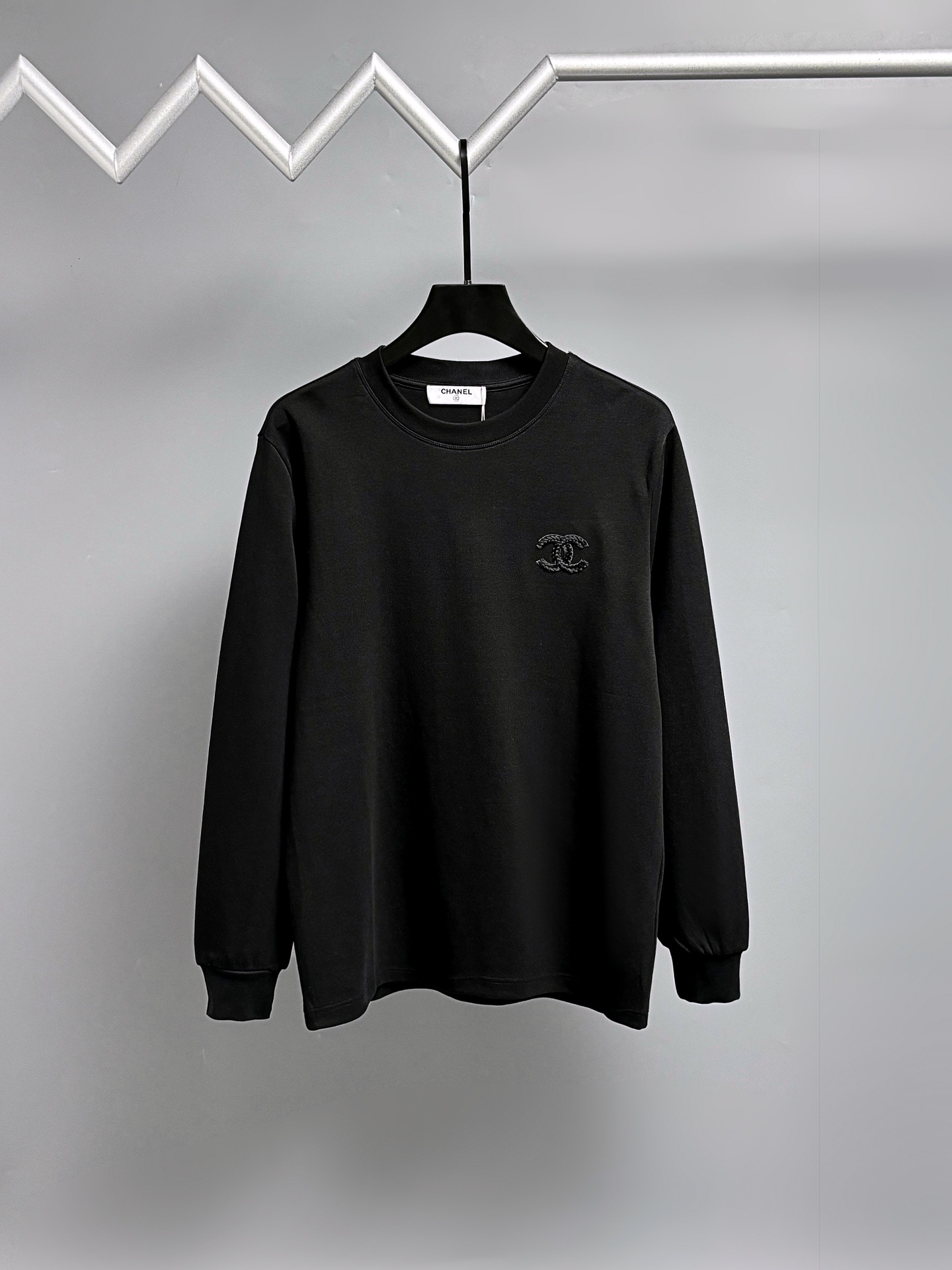 シャネル レディース 半袖 ロゴプリント ブラック 100%コットン 綿100% 半袖Tシャツ 02093