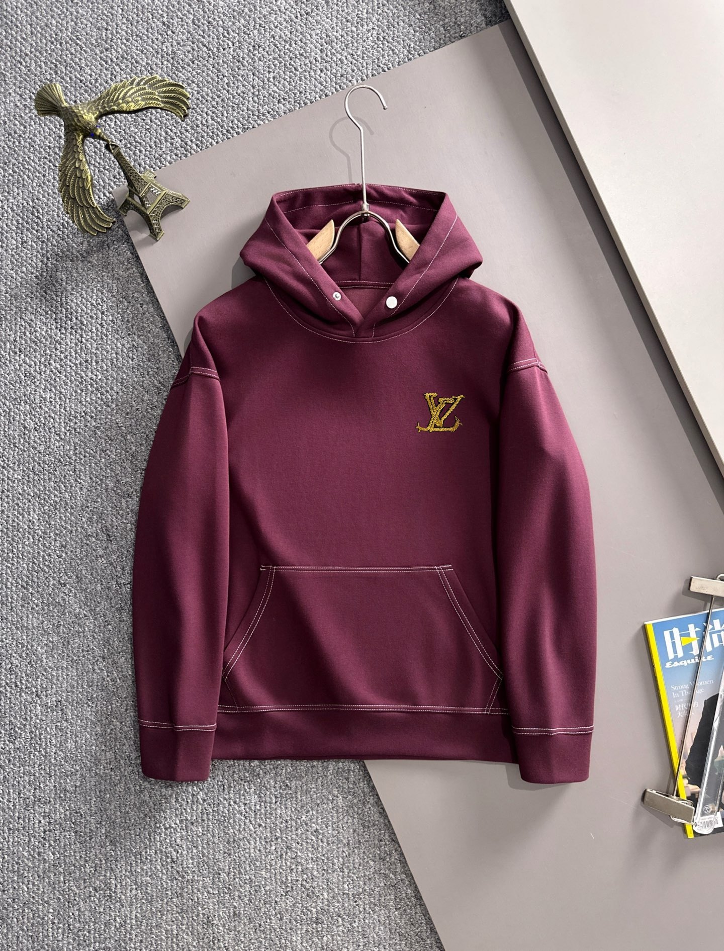 Louis VuittonLOUIS VUITTON メンズ パーカー ボルドー 1色入 定番デザイン 着心地良い