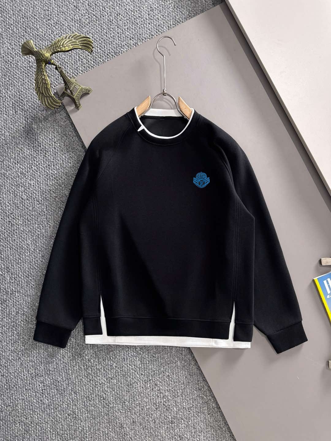 Louis VuittonLOUIS VUITTON 黒 ロゴパーカー レディース 1色