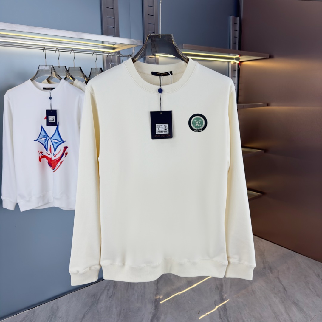 Louis Vuittonルイ・ヴィトン メンズ ニット ロゴパッチスウェットシャツ 1色入
