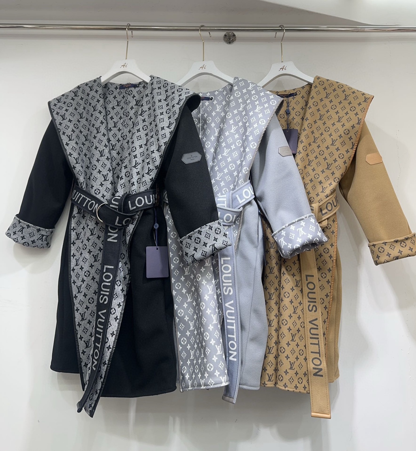 Louis Vuittonルイヴィトン 3色入 ローブ ファッション シャツ ファッション ブランド 通勤 通学
