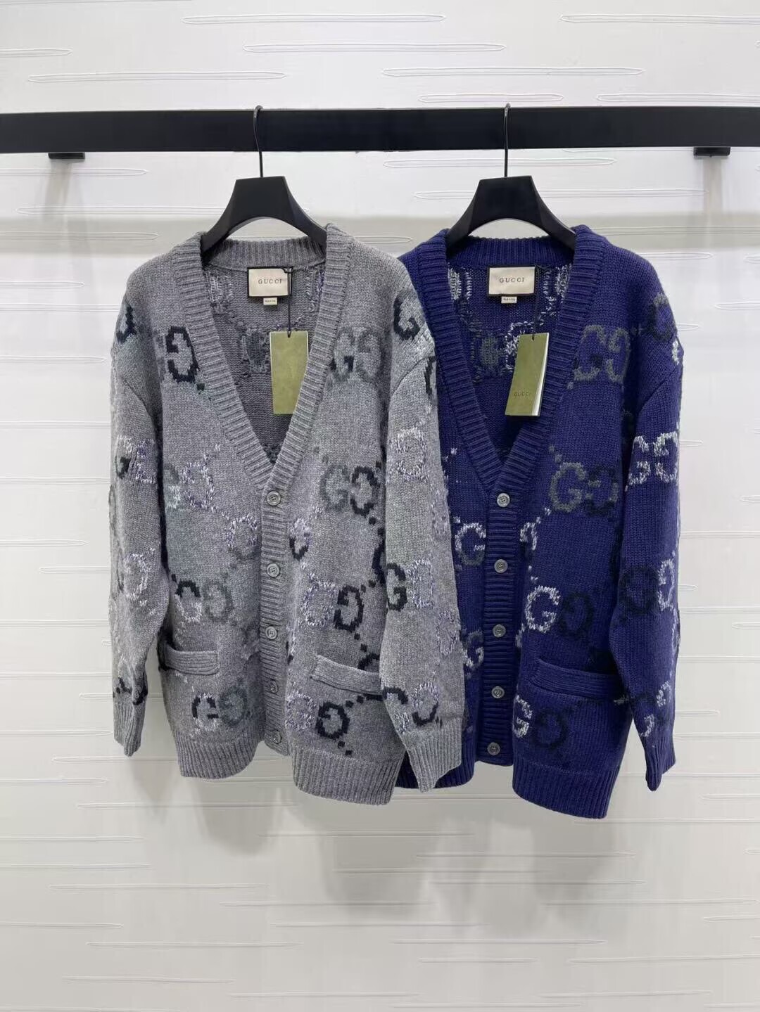 GUCCI ニットカーディガン ブルー・グレー 2色入 - 画像 2