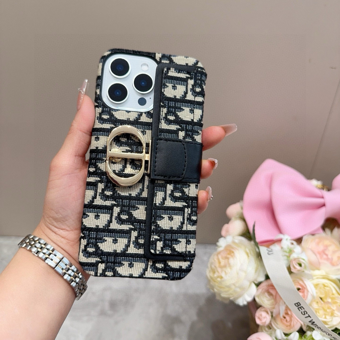 iPhoneケースDior ディオール ブランド 手帳型スマホケース 2色入 🌸