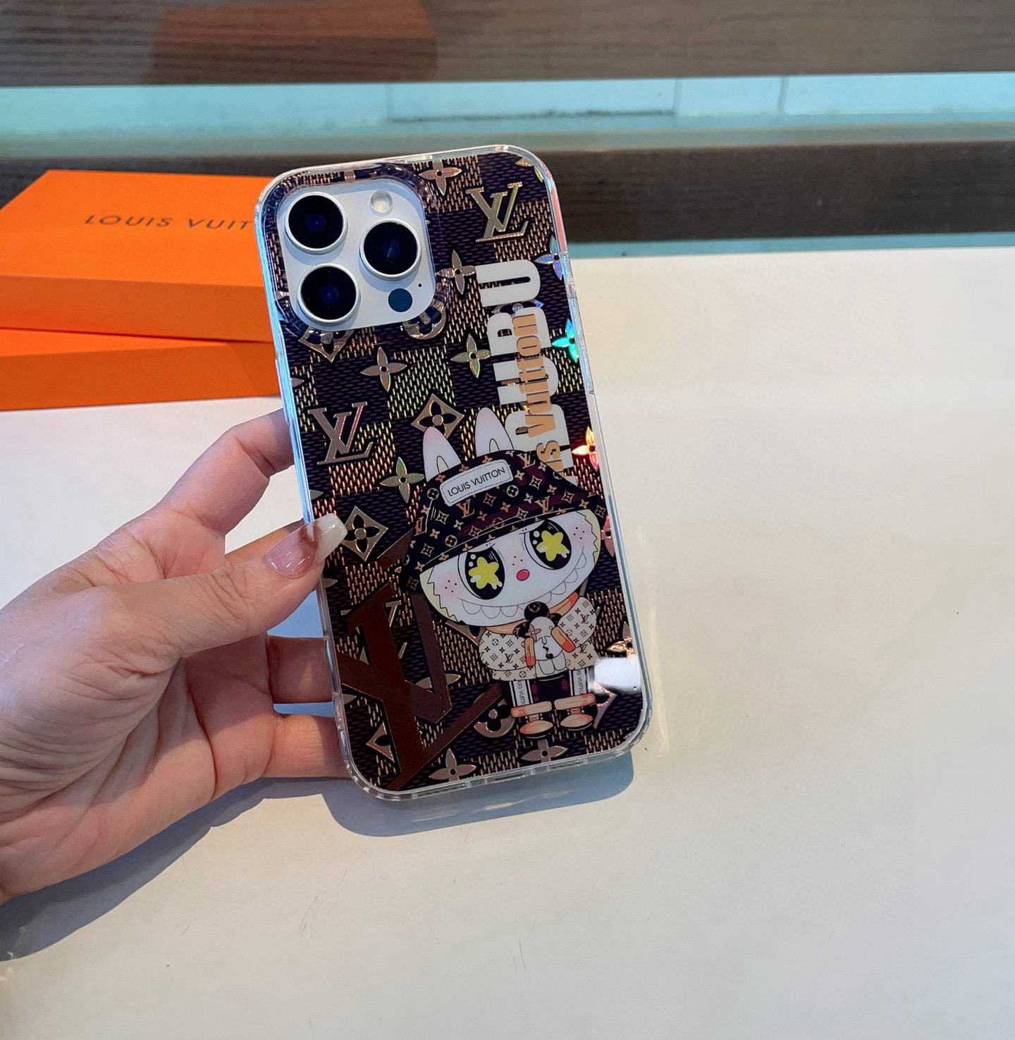 iPhoneケースルイヴィトン コラボ iPhone14 Pro Max 用 ケース 3色入 🎁