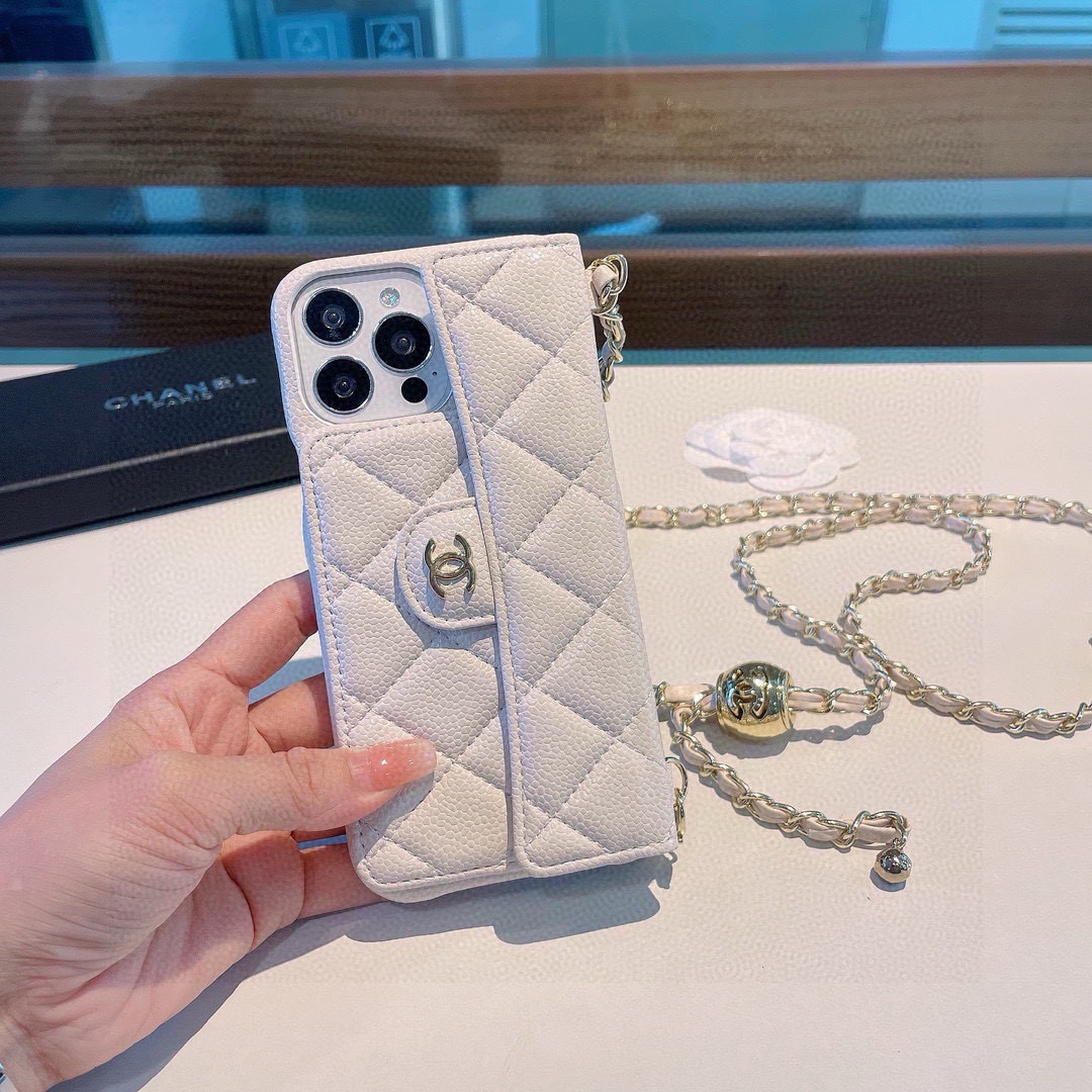 iPhoneケースシャネル風 チェーン付きスマホケース ホワイト/ブラック 2色入 💼