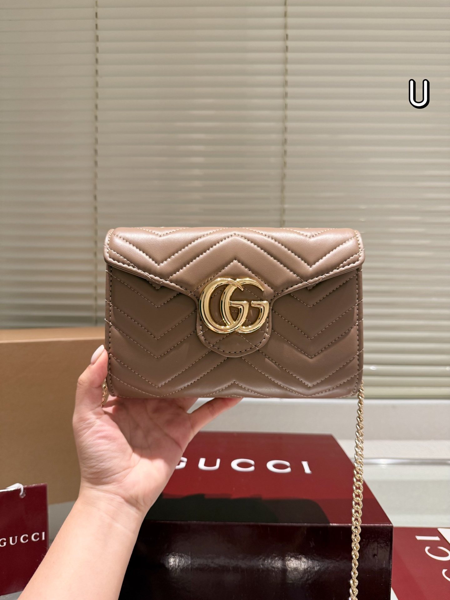 高級 GUCCI ロゴ バッグ 3色入 🎀