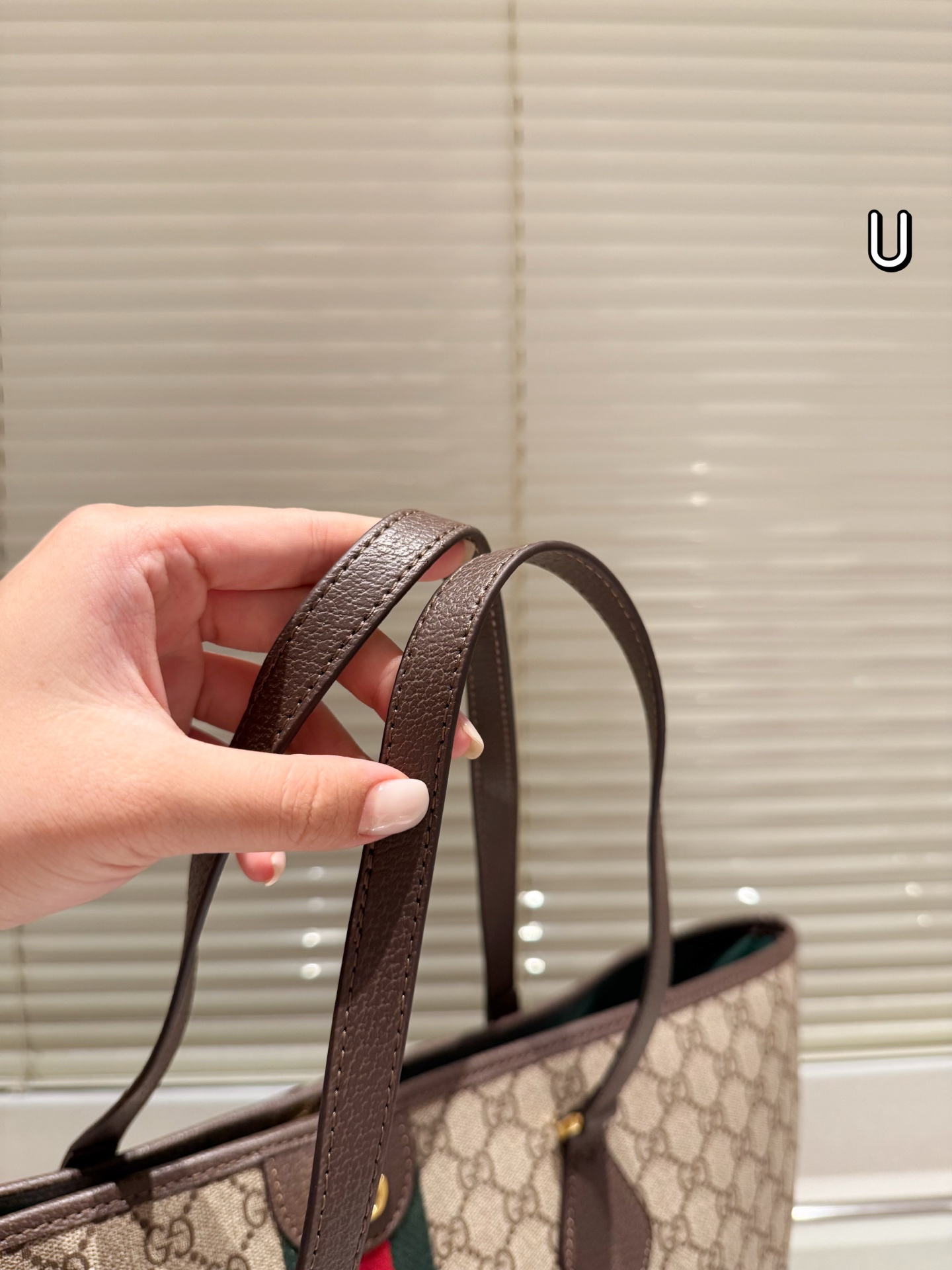 GUCCI グッチ レディーストートバッグ ベージュ ⚡️ - 画像 2