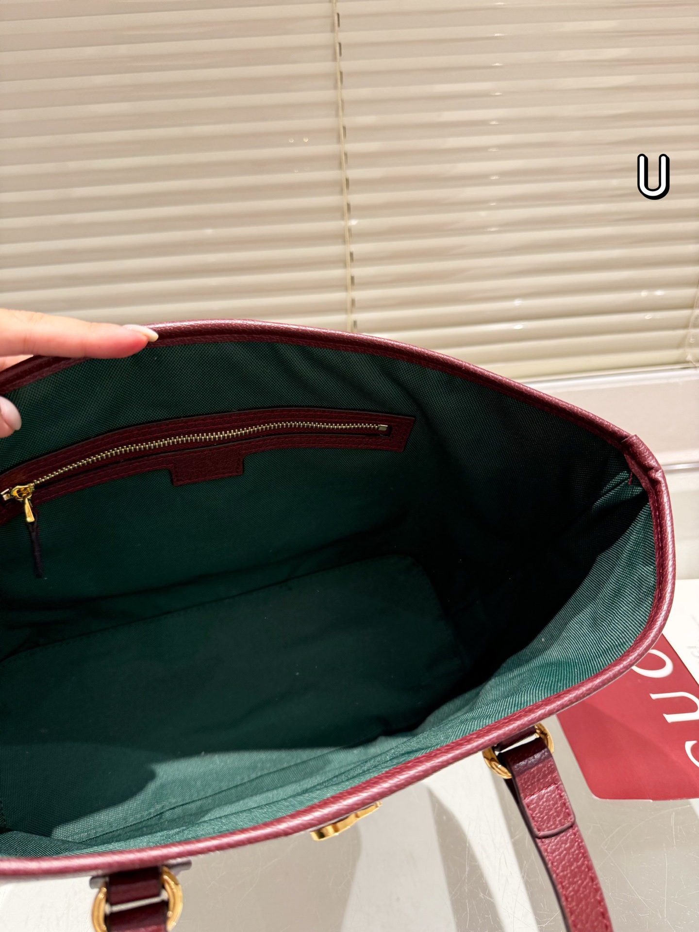 GUCCI グッチ デイリーバッグ レッド 1色入 ✨ - 画像 9