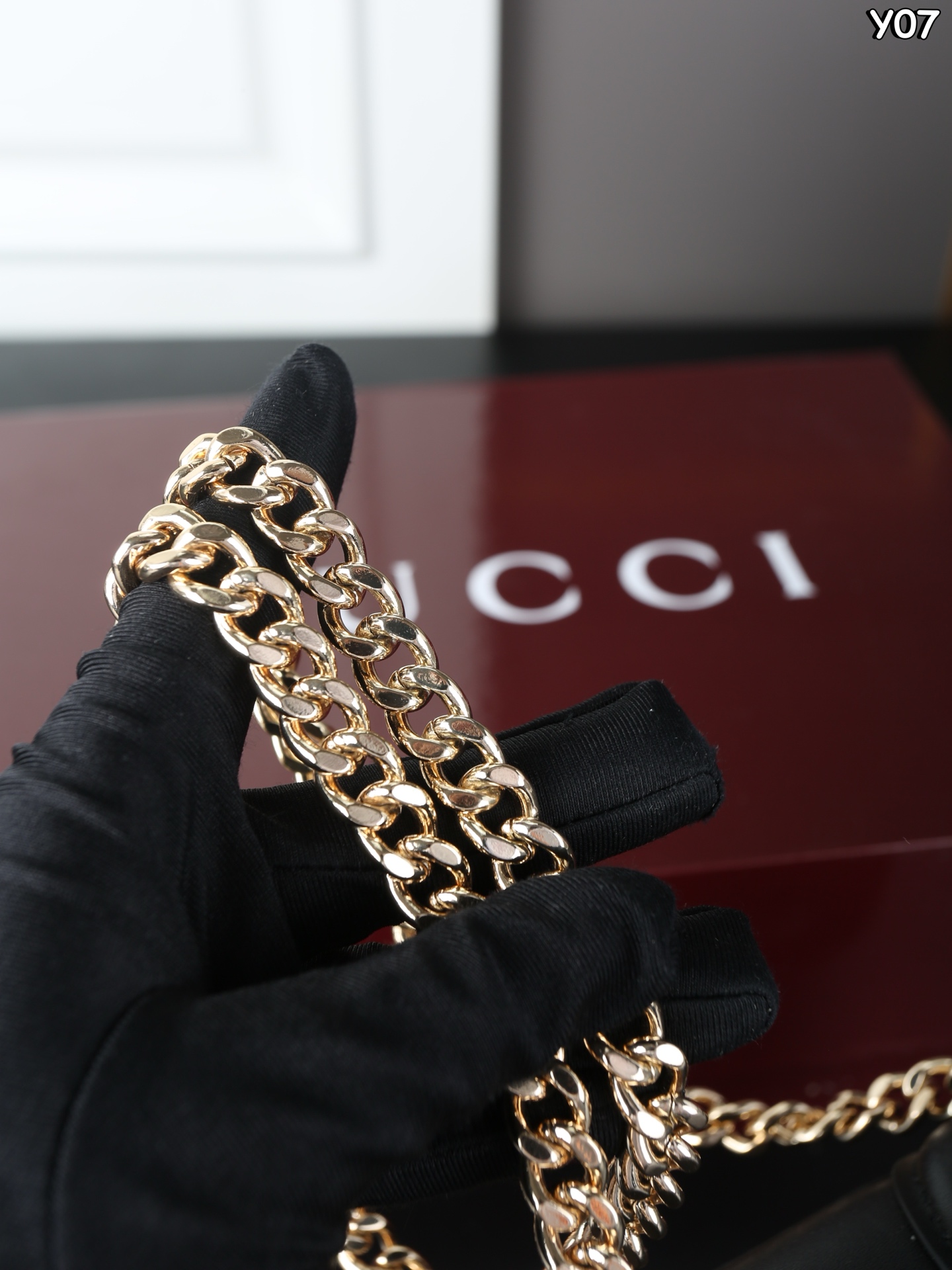 GUCCI ブランド ブラック ブラウン ブラック ショルダーバッグ 😎 - 画像 3