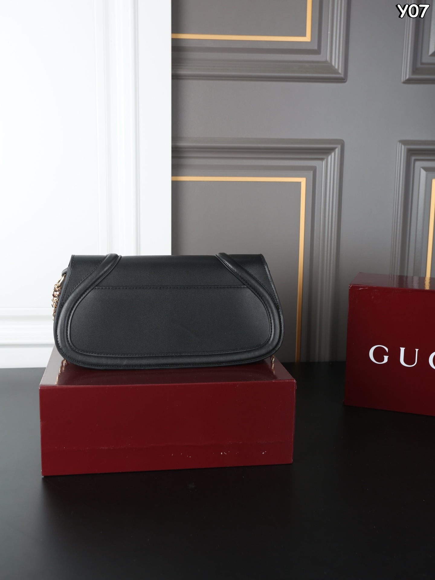 GUCCI ブランド ブラック ブラウン ブラック ショルダーバッグ 😎 - 画像 5