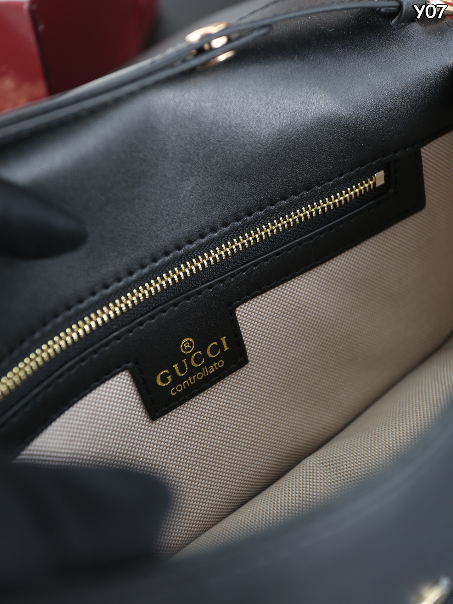 GUCCI ブランド ブラック ブラウン ブラック ショルダーバッグ 😎 - 画像 8