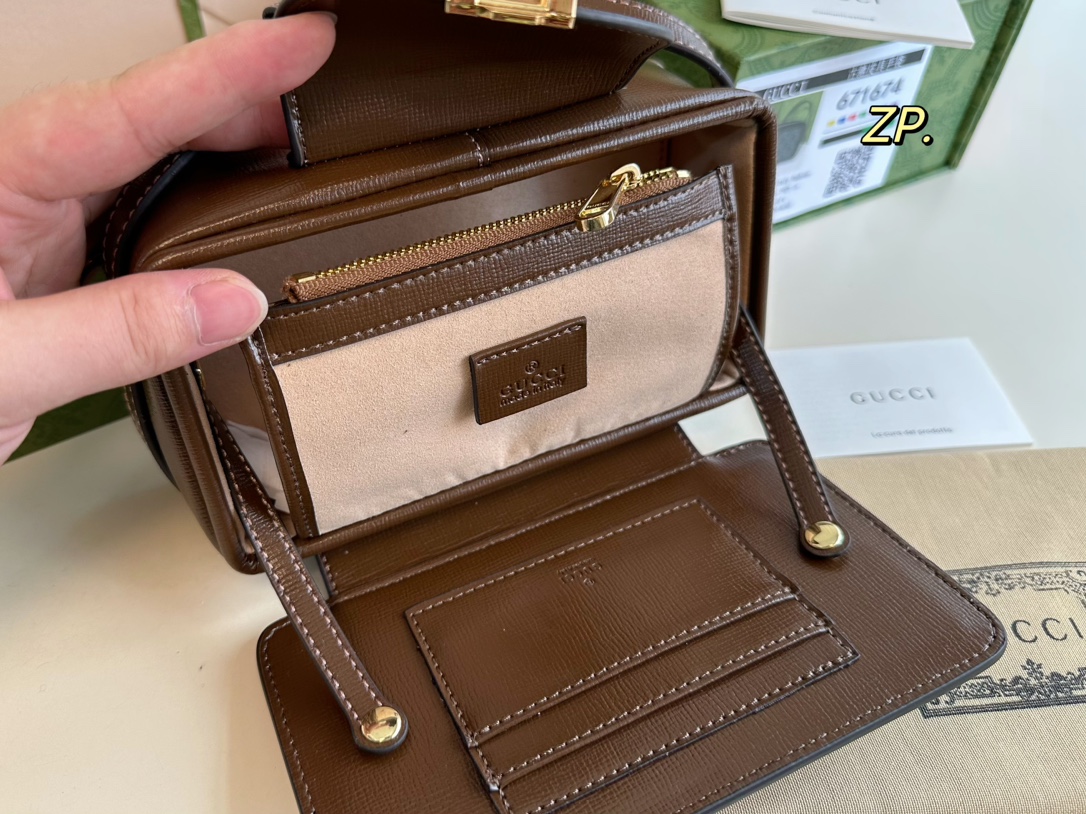 GUCCI グッチ ミニボストンバッグ ベージュ×ブラウン 1色入 💼 - 画像 9