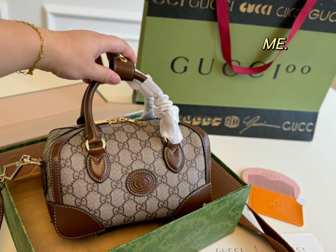 GUCCI グッチ ボストンバッグ 2色 🎩