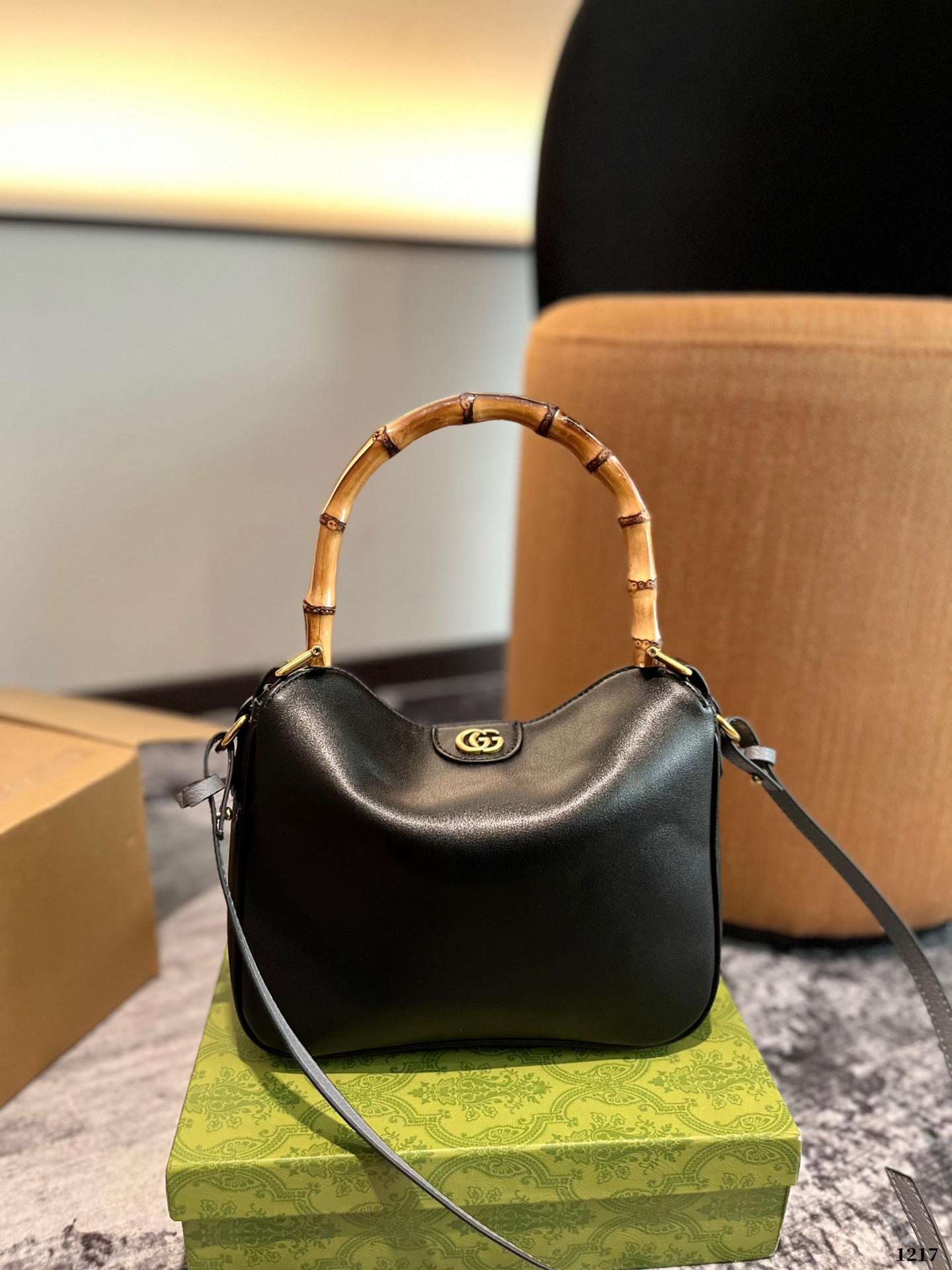 GUCCI バンブー ハンドバッグ 4色入 💼 - 画像 4