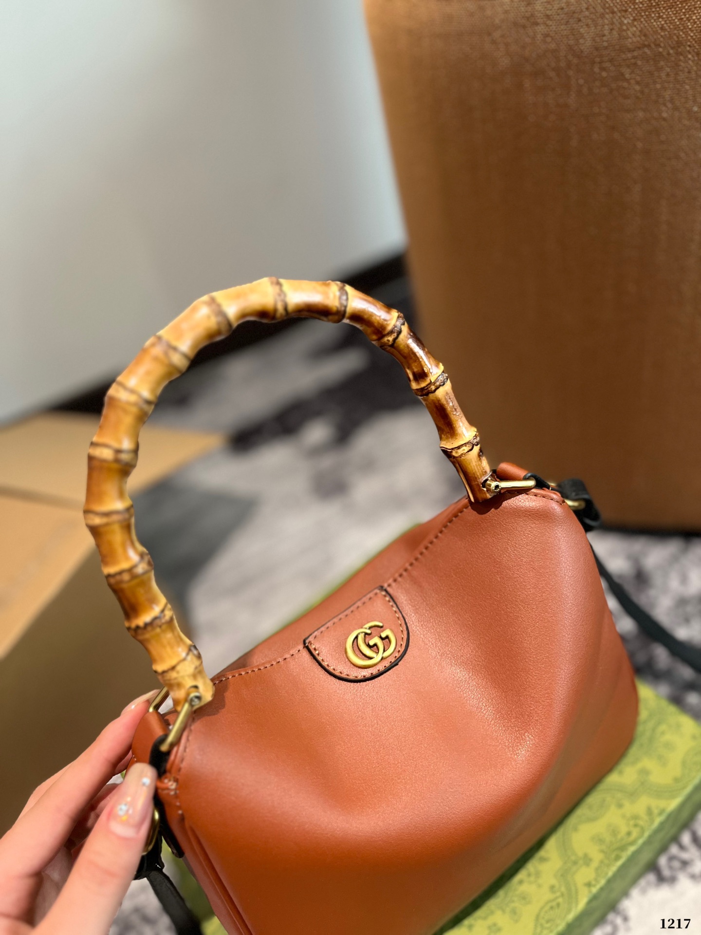 GUCCI バンブー ハンドバッグ 4色入 💼 - 画像 5