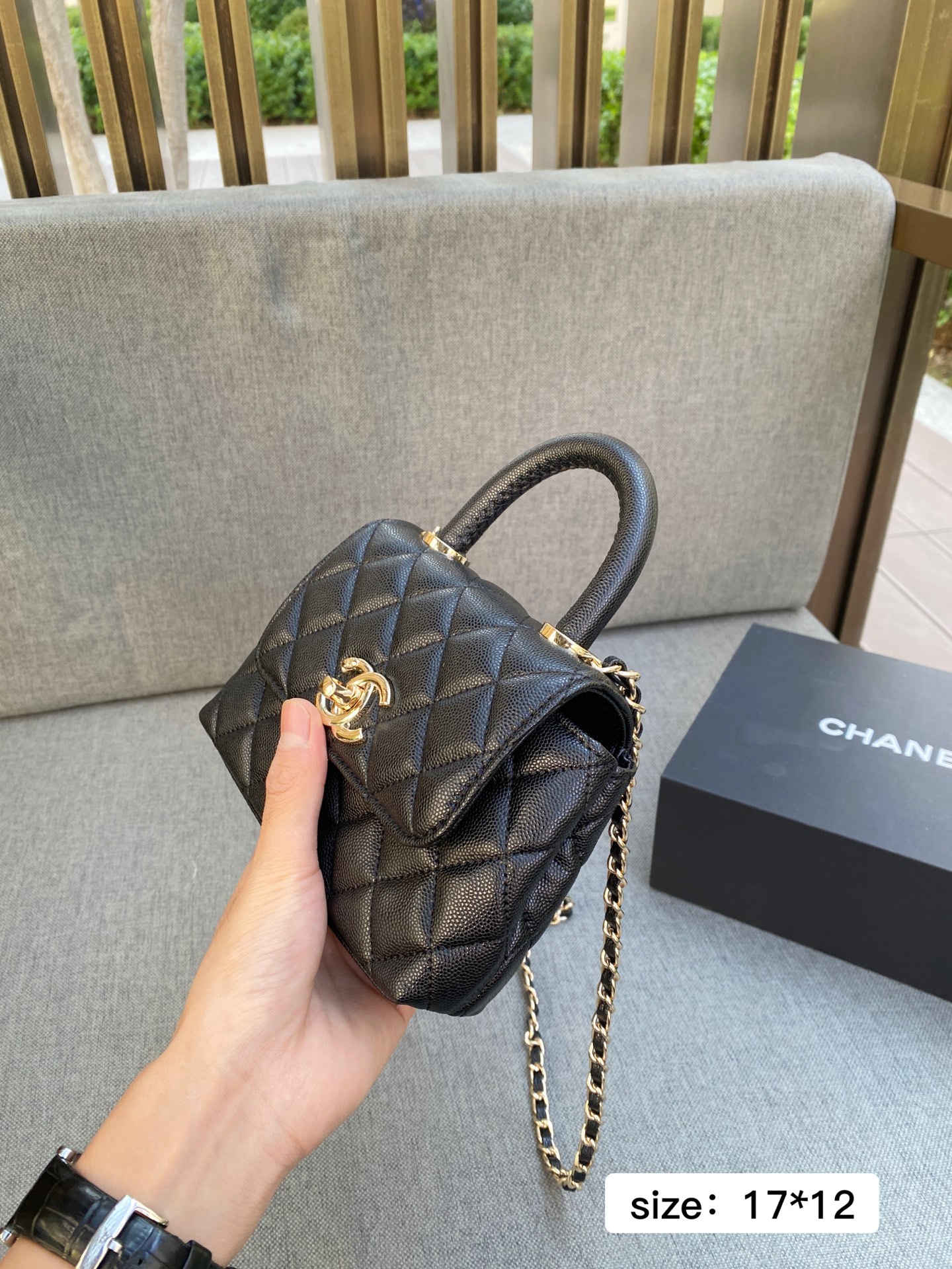 シャネル ミニハンドバッグ 黒 17*12cm 二つ折りチェーン 1色入 🖤 - 画像 4
